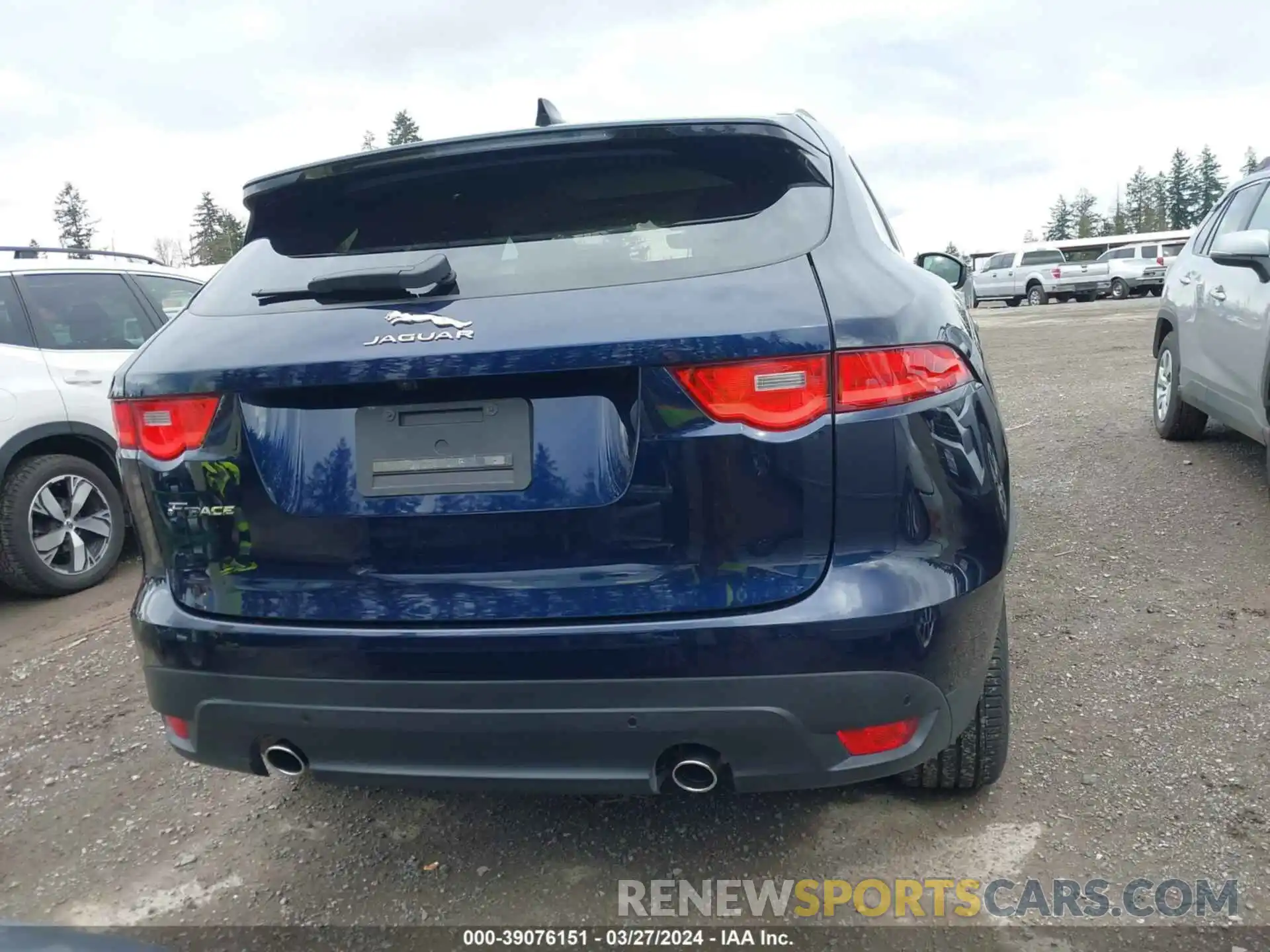 16 Photograph of a damaged car SADCJ2FX6LA648231 JAGUAR F-PACE 2020