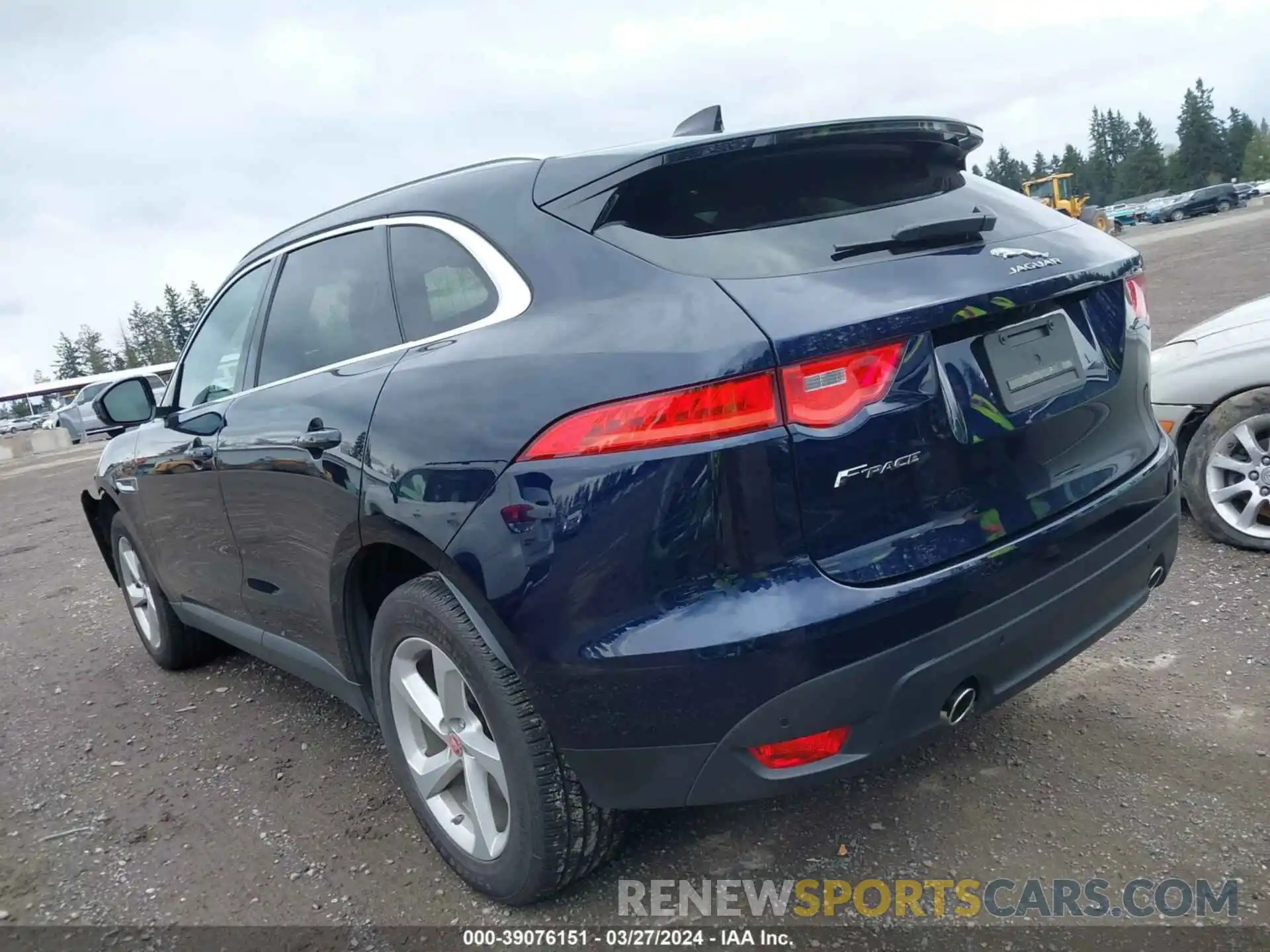 3 Photograph of a damaged car SADCJ2FX6LA648231 JAGUAR F-PACE 2020