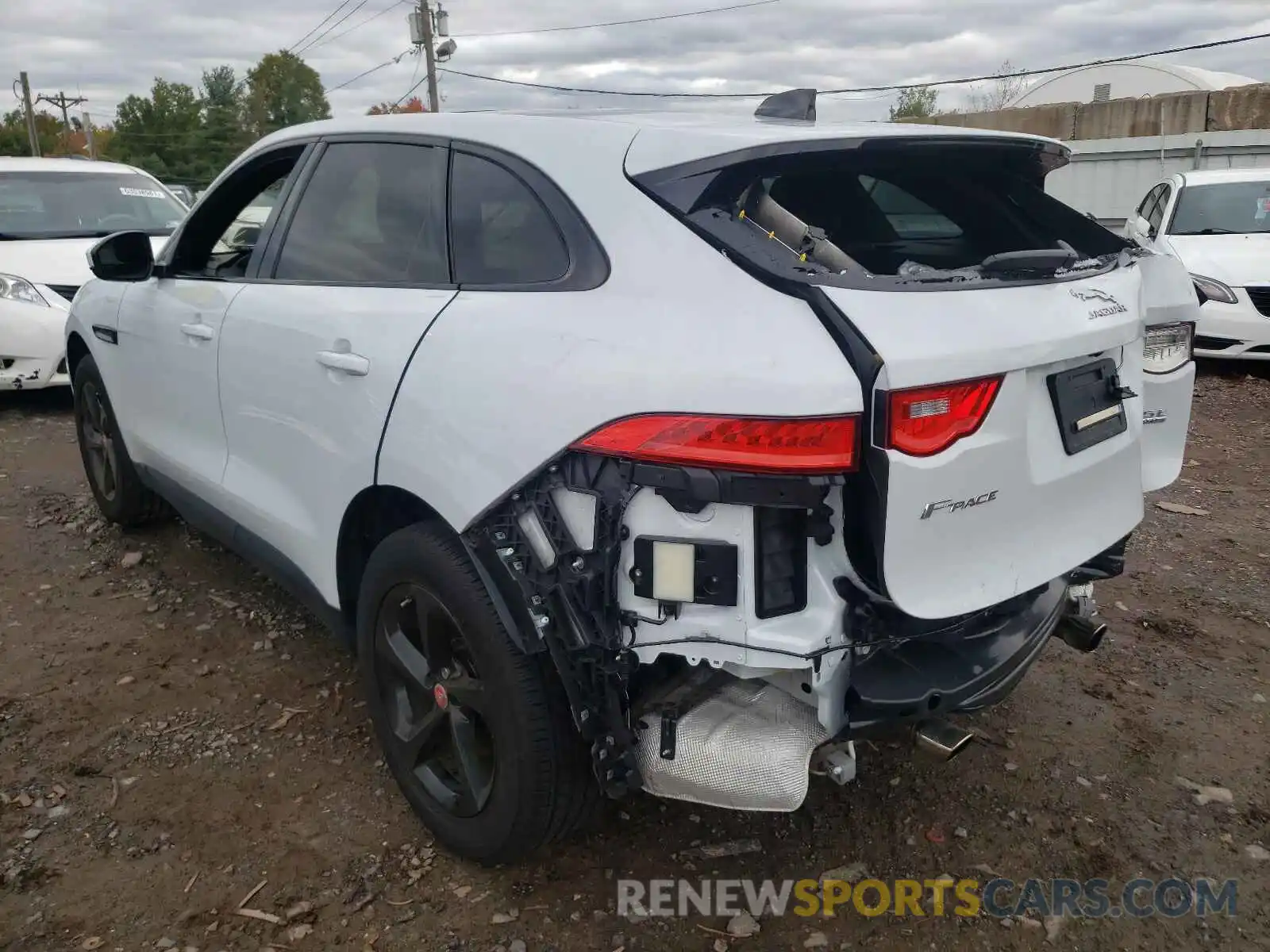 3 Photograph of a damaged car SADCJ2FX6LA656040 JAGUAR F-PACE 2020