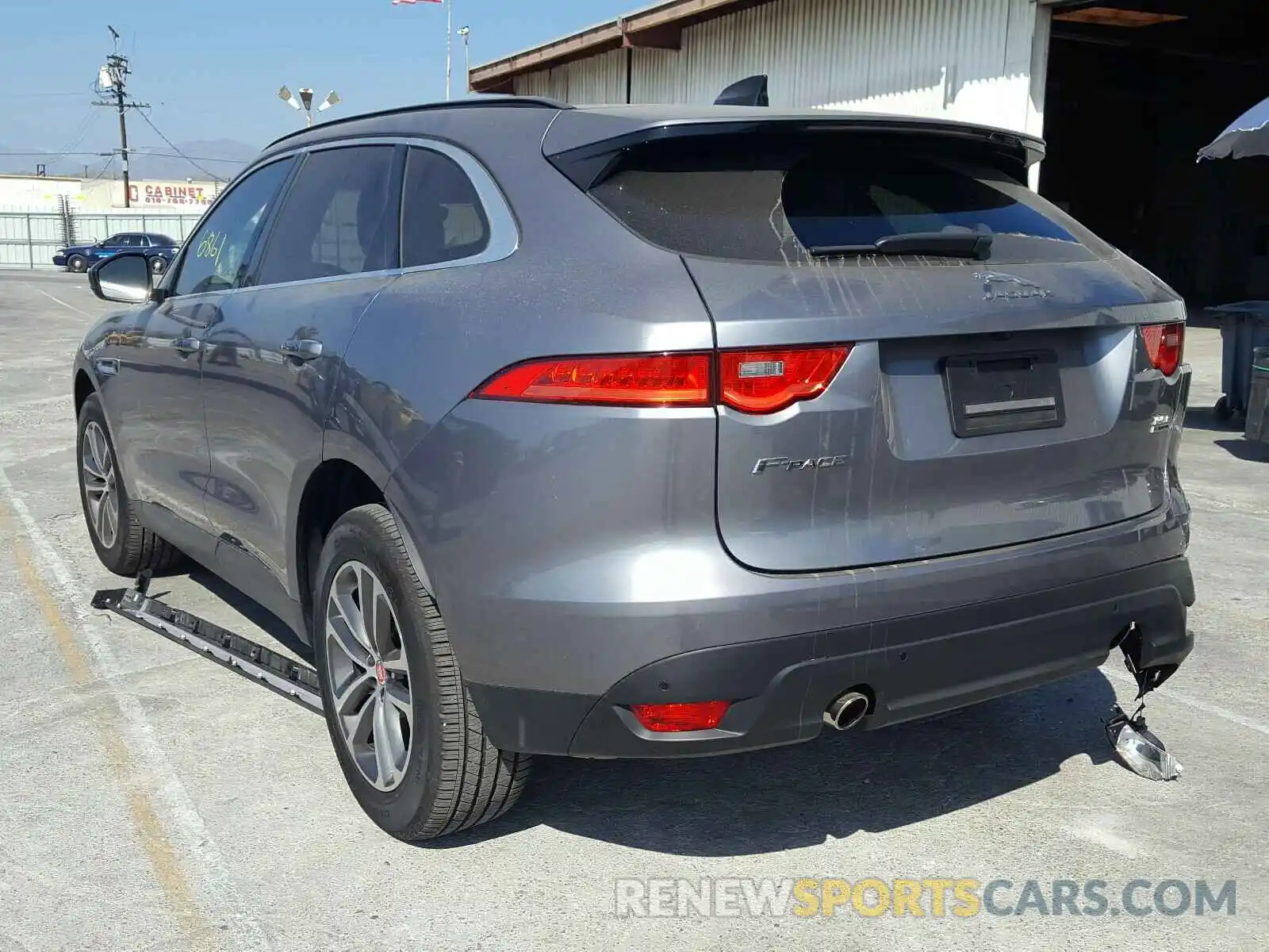 3 Photograph of a damaged car SADCJ2FX7LA628408 JAGUAR F-PACE 2020