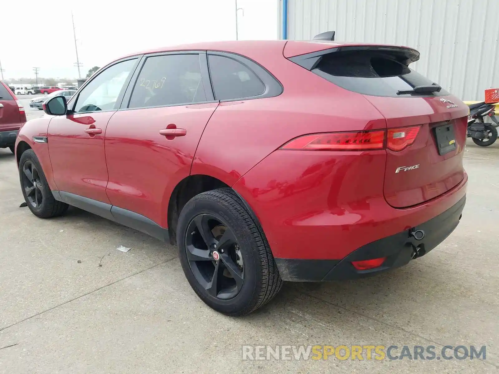 3 Фотография поврежденного автомобиля SADCJ2FX7LA639702 JAGUAR F-PACE 2020