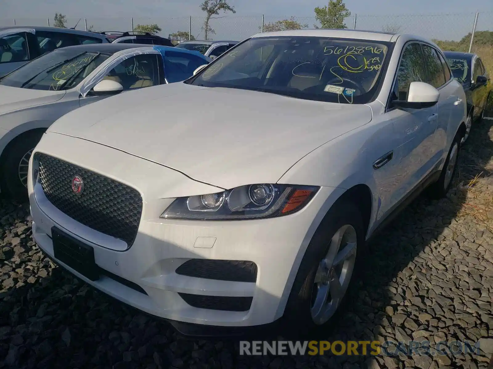 2 Фотография поврежденного автомобиля SADCJ2FX8LA629390 JAGUAR F-PACE 2020