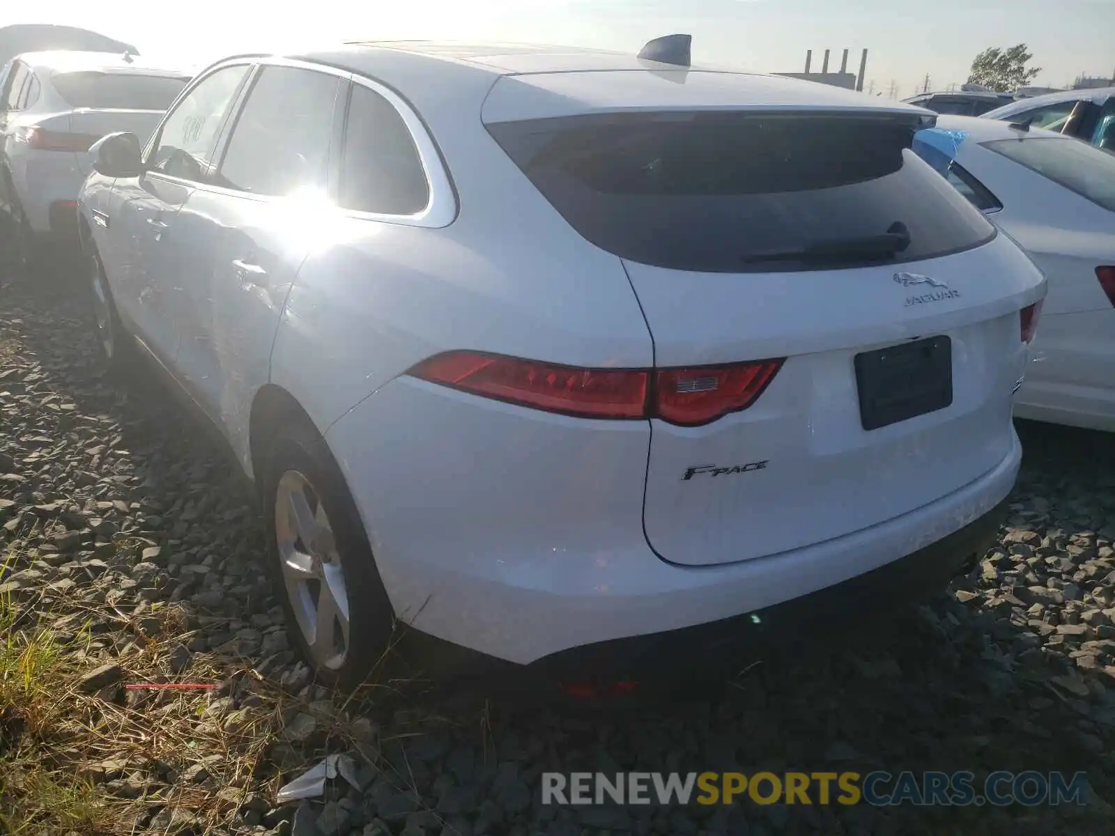 3 Photograph of a damaged car SADCJ2FX8LA629390 JAGUAR F-PACE 2020