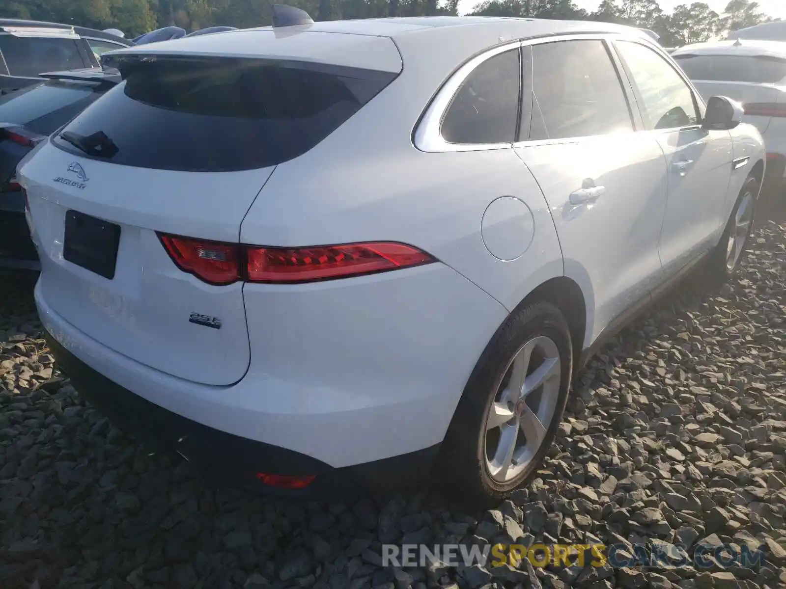 4 Фотография поврежденного автомобиля SADCJ2FX8LA629390 JAGUAR F-PACE 2020