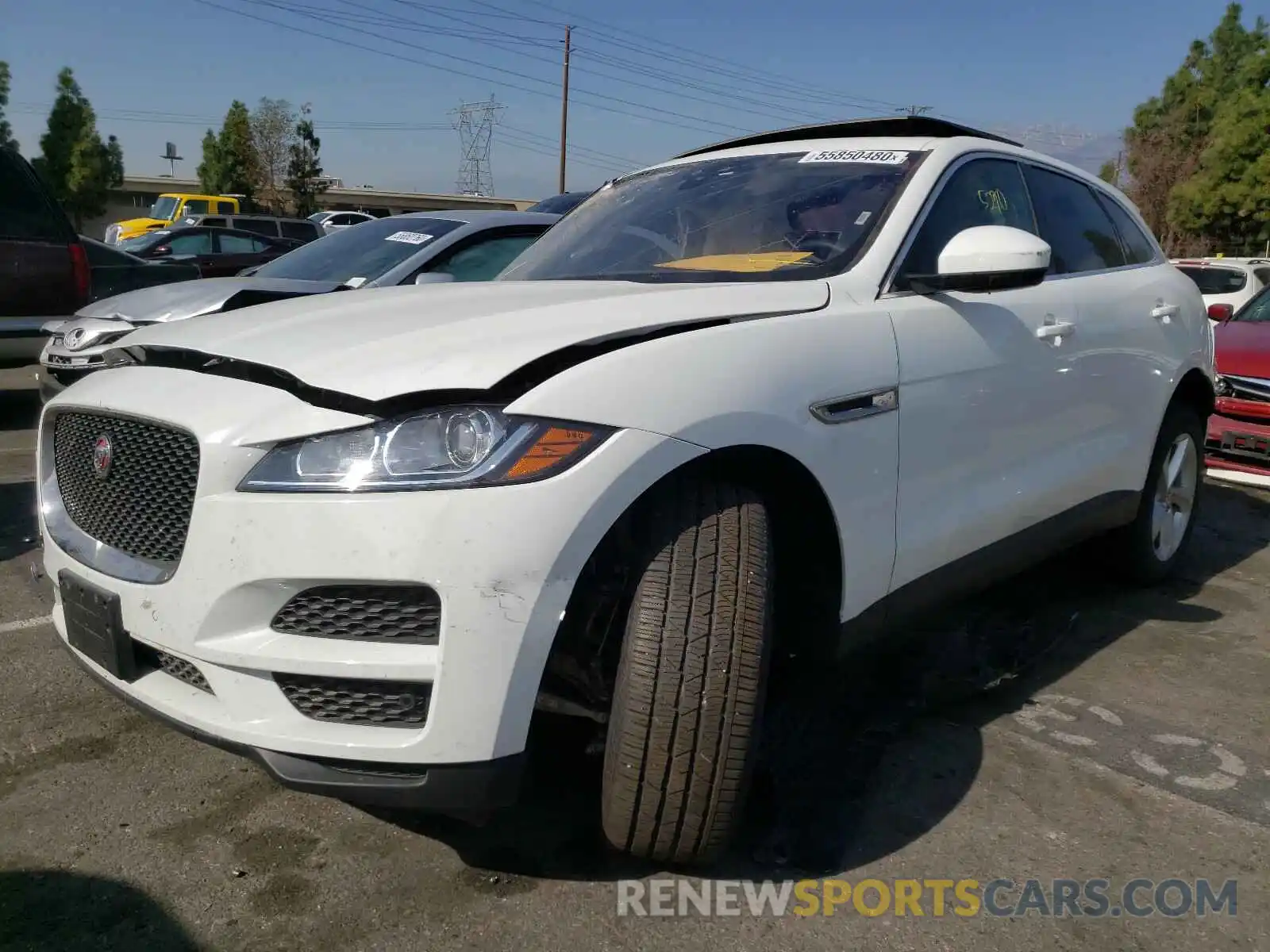 2 Фотография поврежденного автомобиля SADCJ2FX8LA640258 JAGUAR F-PACE 2020