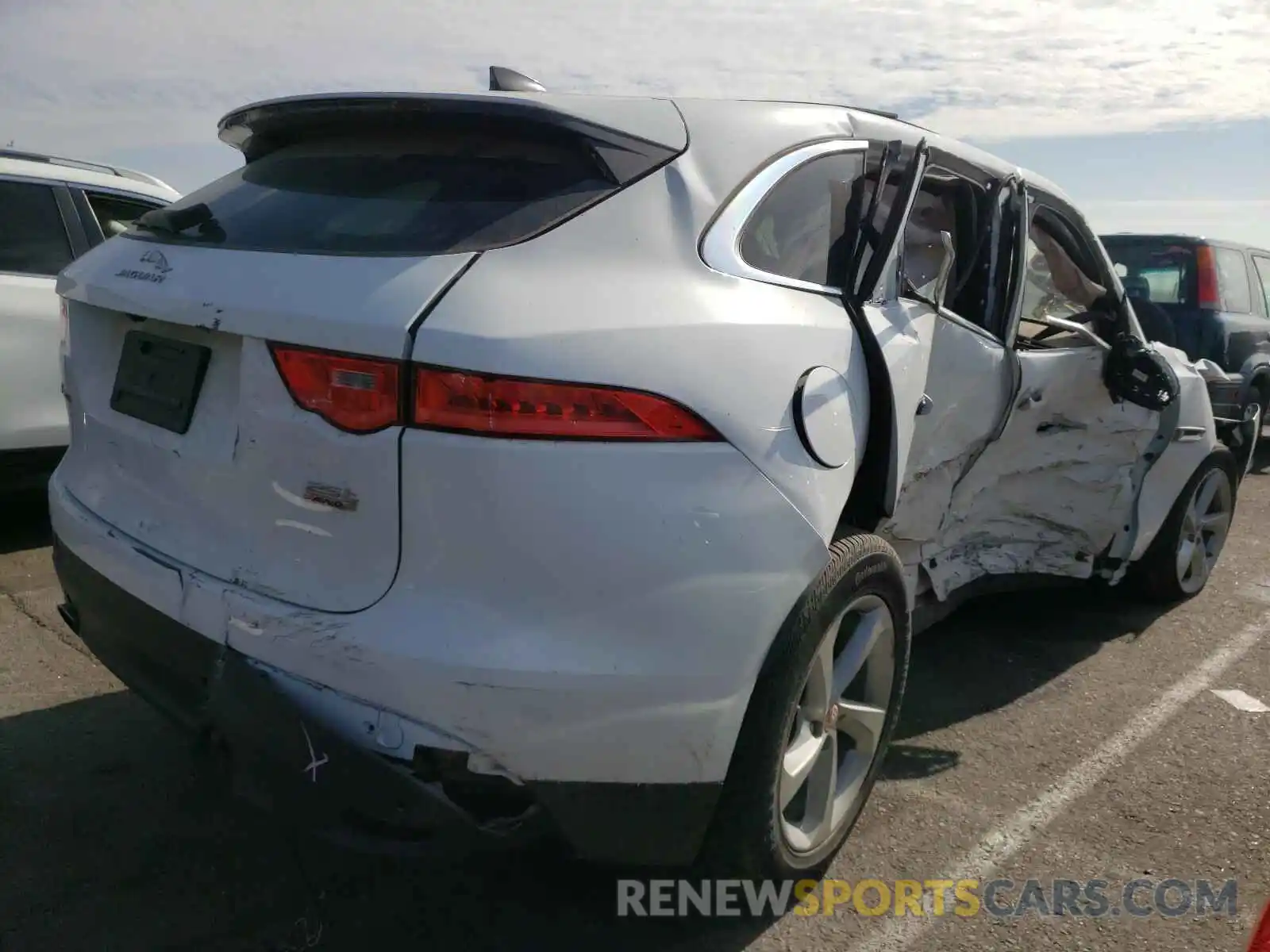 4 Photograph of a damaged car SADCJ2FX8LA640258 JAGUAR F-PACE 2020