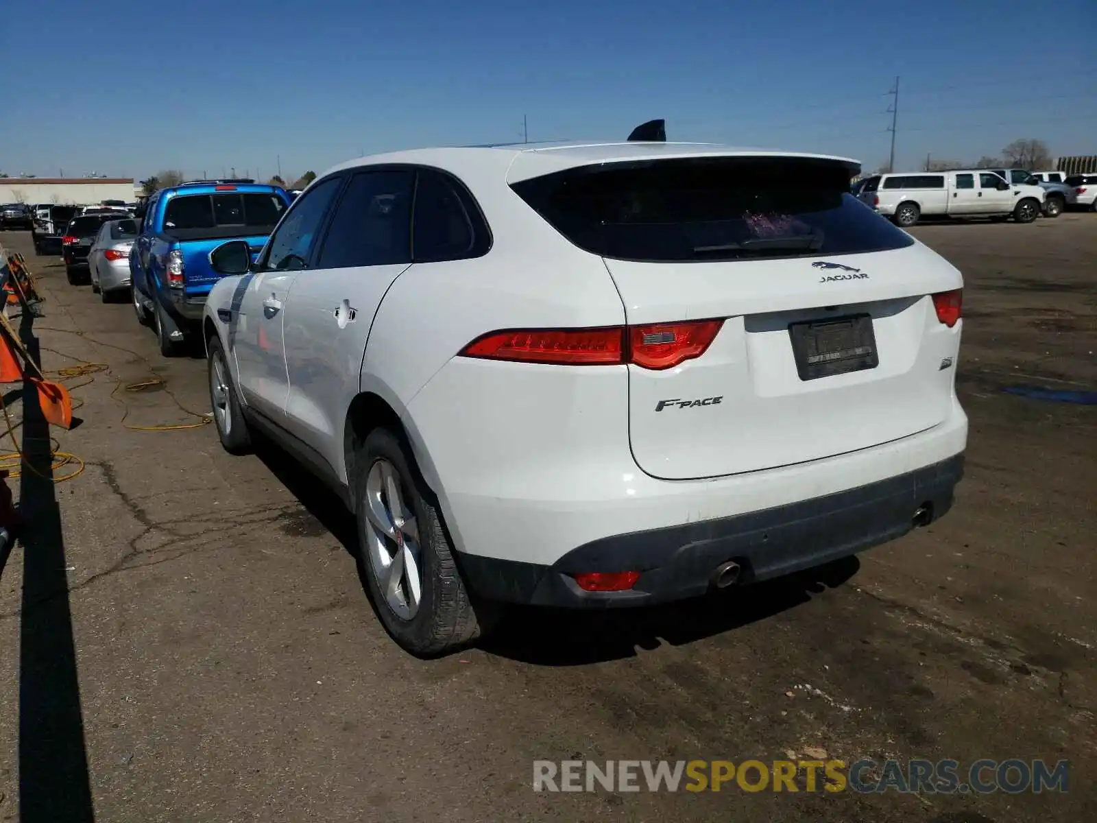 3 Фотография поврежденного автомобиля SADCJ2FX8LA644133 JAGUAR F-PACE 2020