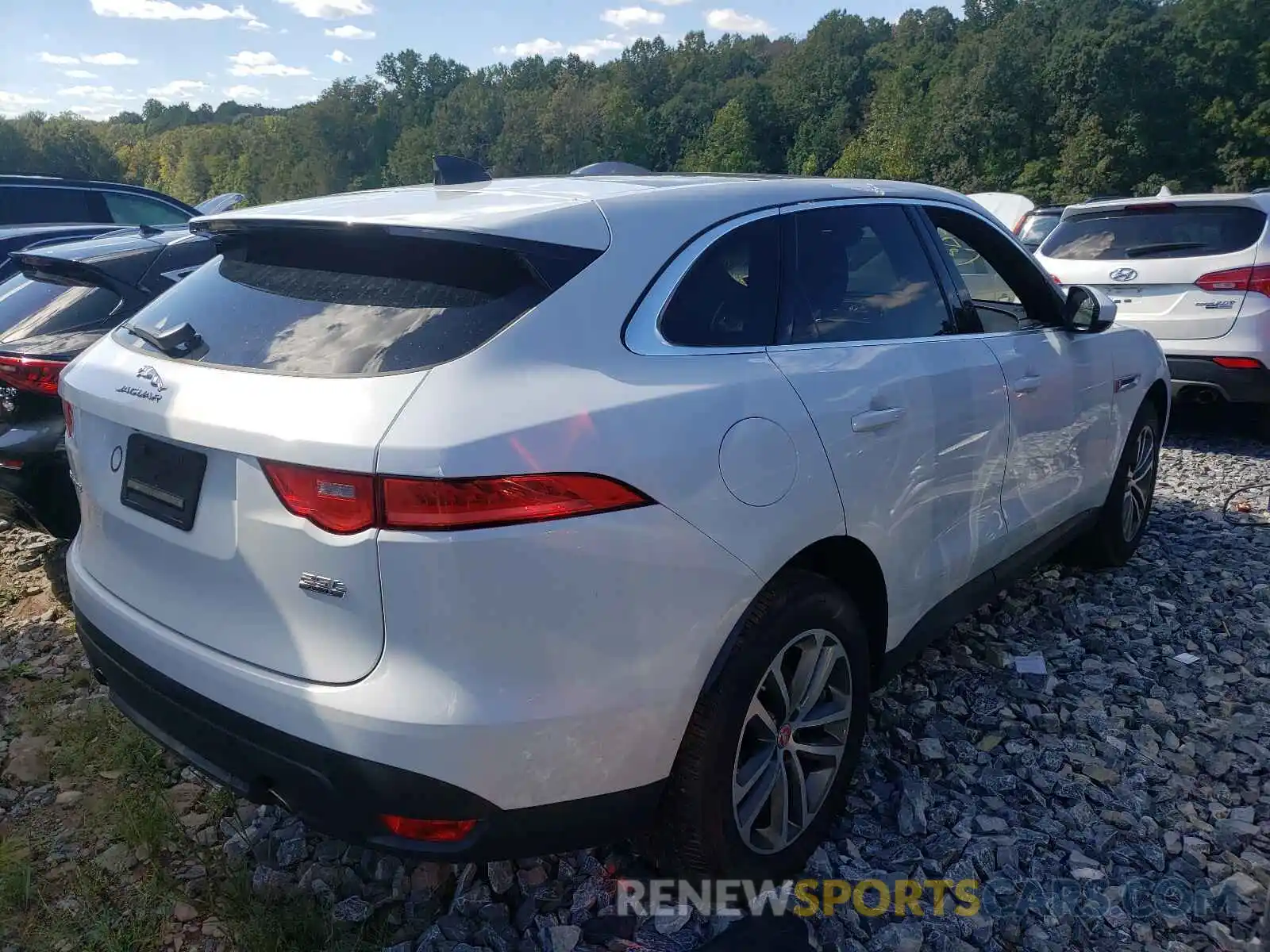 4 Photograph of a damaged car SADCJ2FX8LA657612 JAGUAR F-PACE 2020