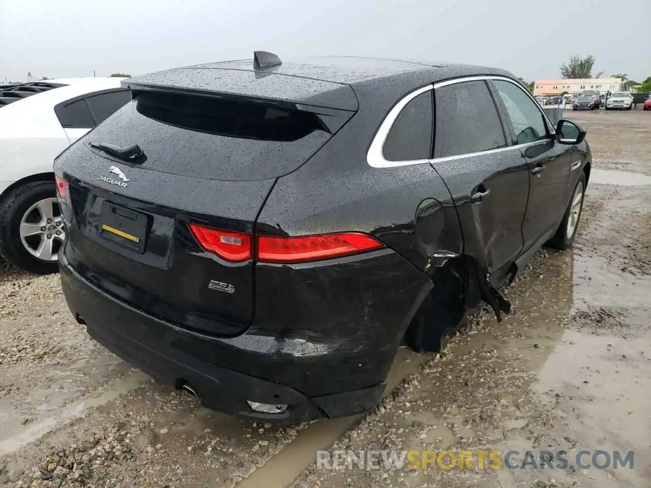 4 Photograph of a damaged car SADCJ2FX9LA648238 JAGUAR F-PACE 2020