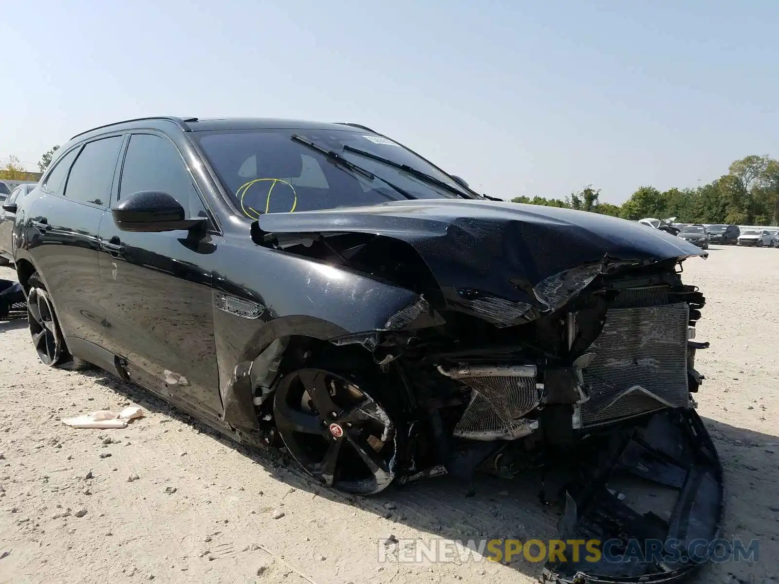 1 Photograph of a damaged car SADCJ2FXXLA619427 JAGUAR F-PACE 2020