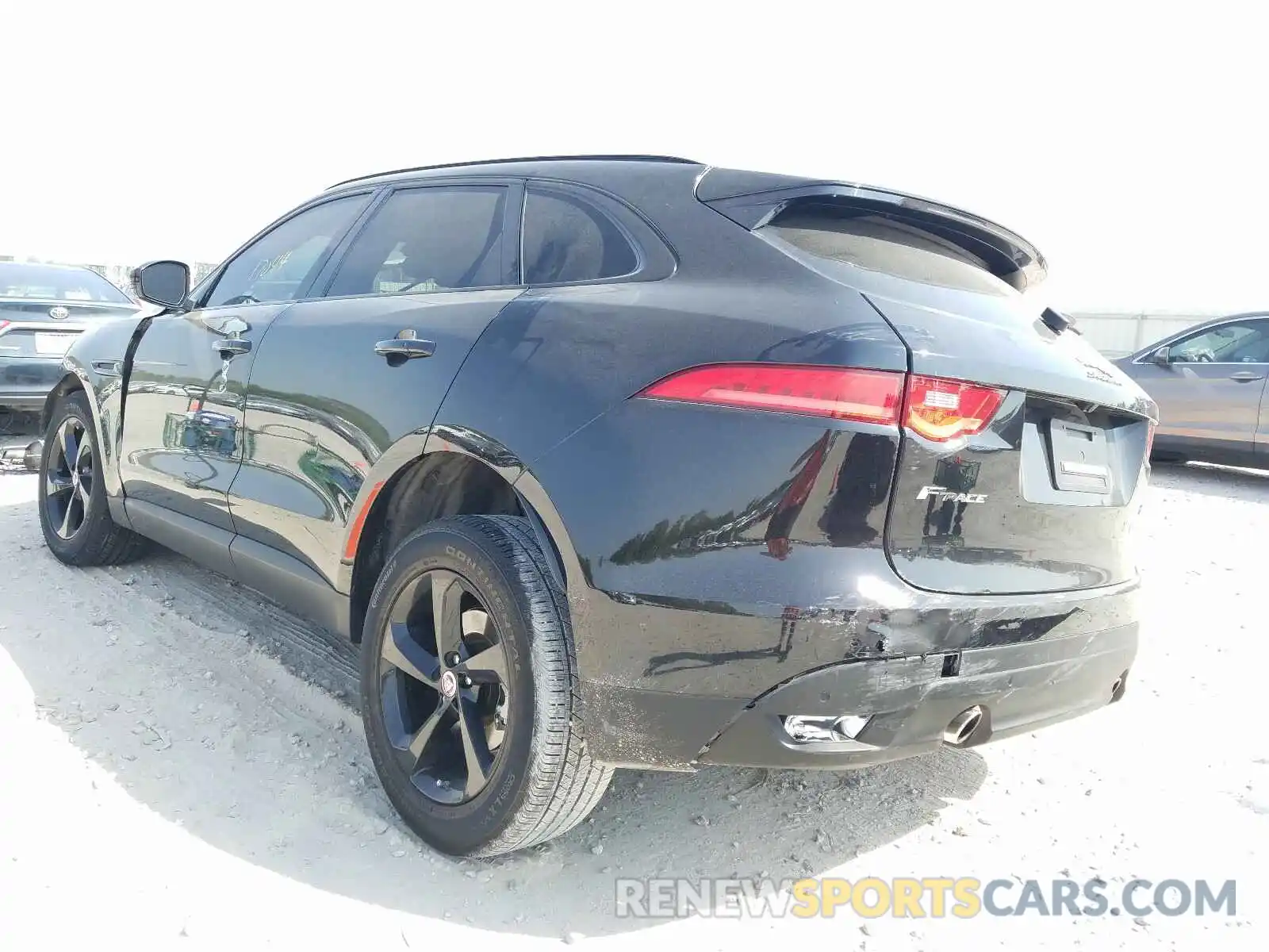 3 Фотография поврежденного автомобиля SADCJ2FXXLA619427 JAGUAR F-PACE 2020