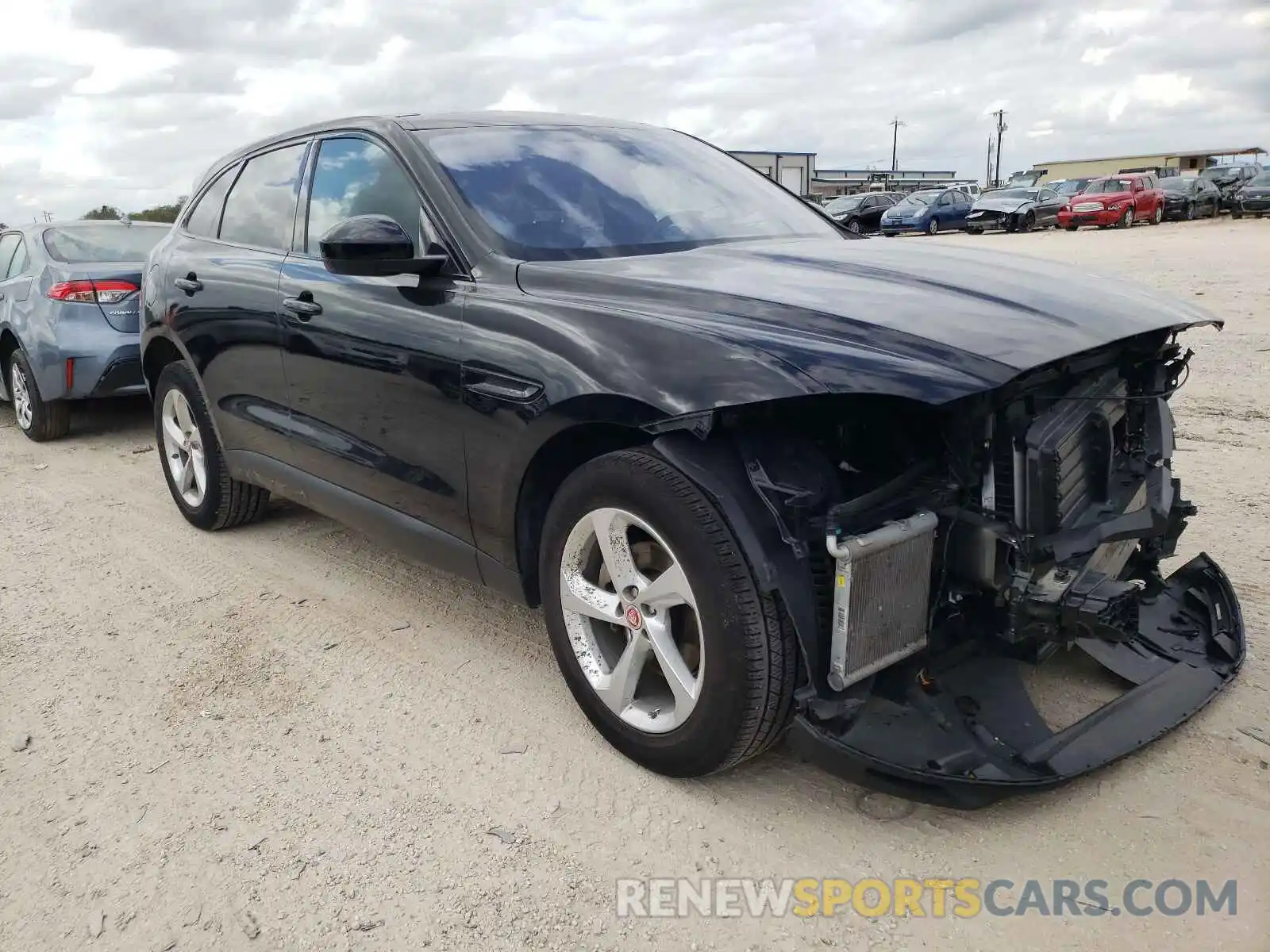 1 Фотография поврежденного автомобиля SADCJ2FXXLA645641 JAGUAR F-PACE 2020