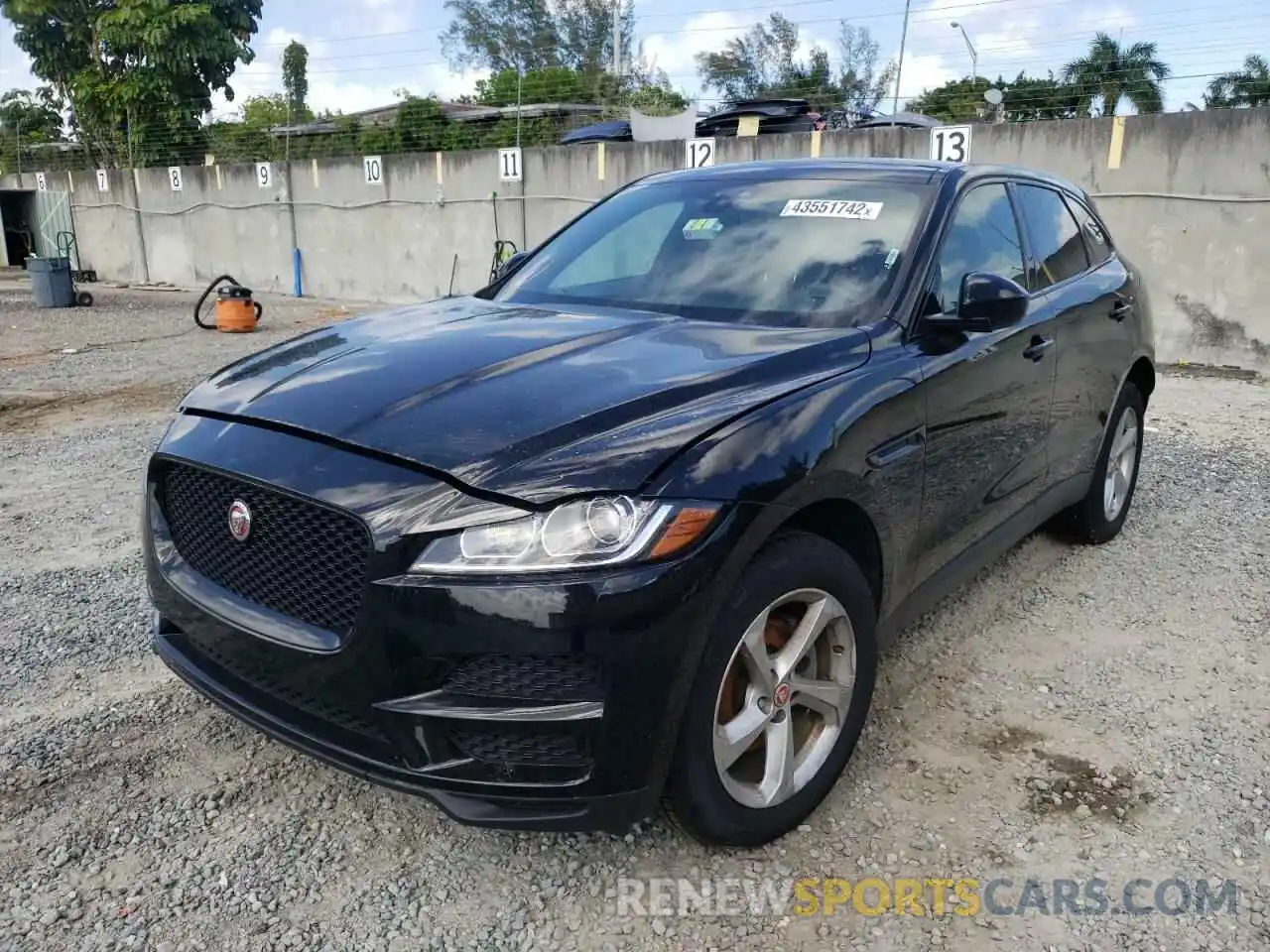 2 Фотография поврежденного автомобиля SADCJ2FXXLA645865 JAGUAR F-PACE 2020