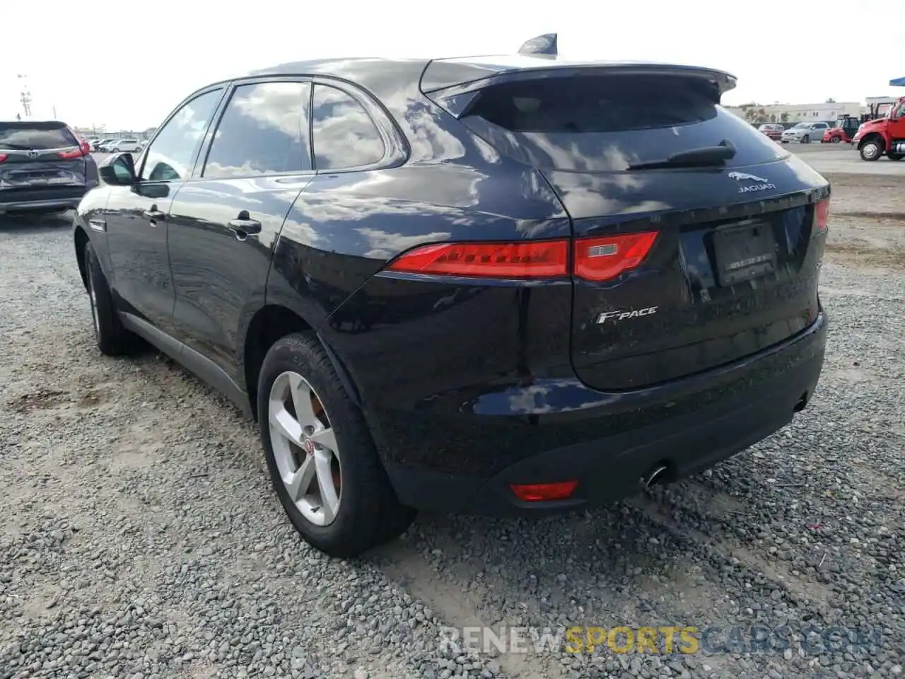 3 Фотография поврежденного автомобиля SADCJ2FXXLA645865 JAGUAR F-PACE 2020