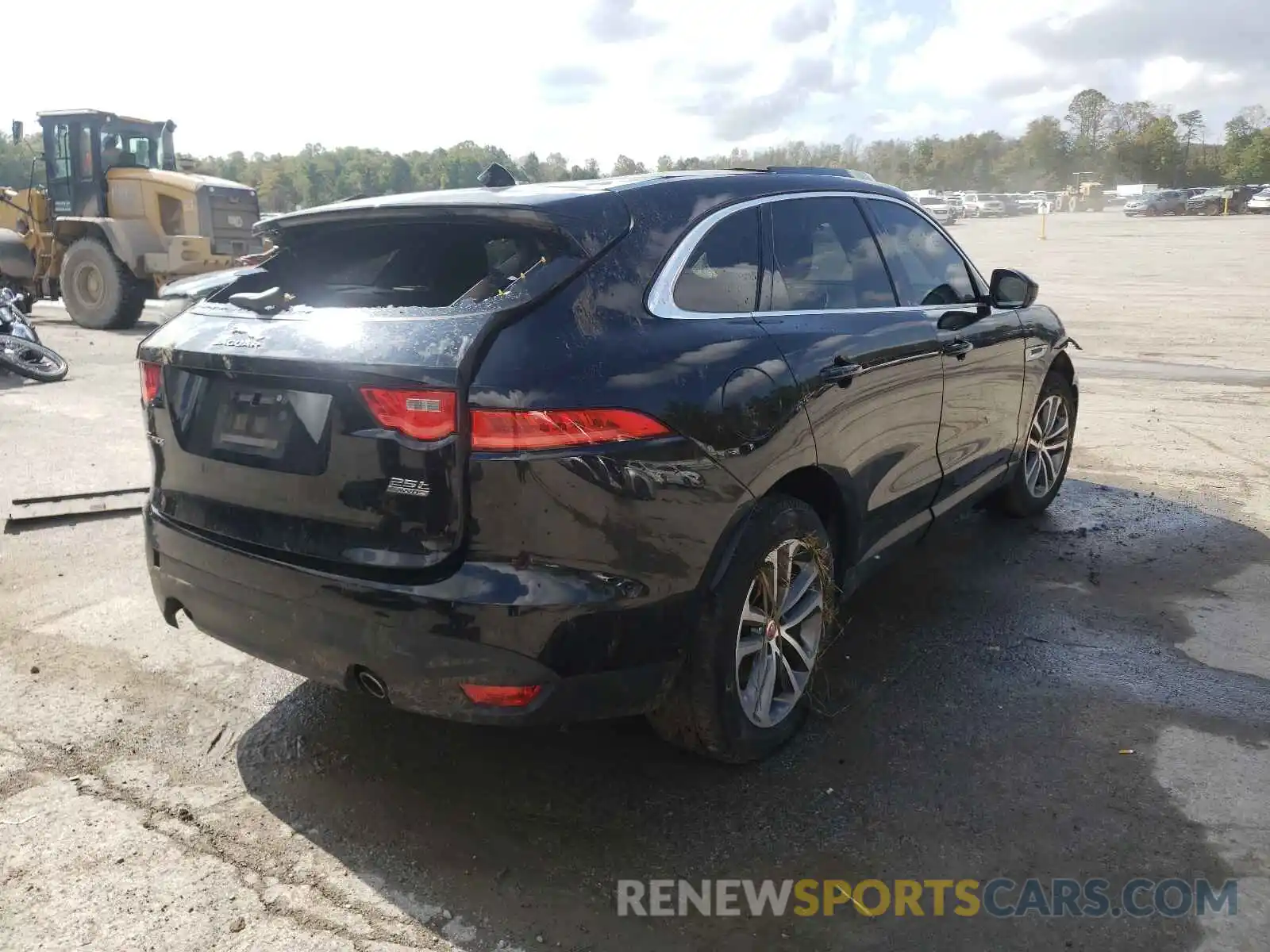 4 Photograph of a damaged car SADCJ2FXXLA651312 JAGUAR F-PACE 2020