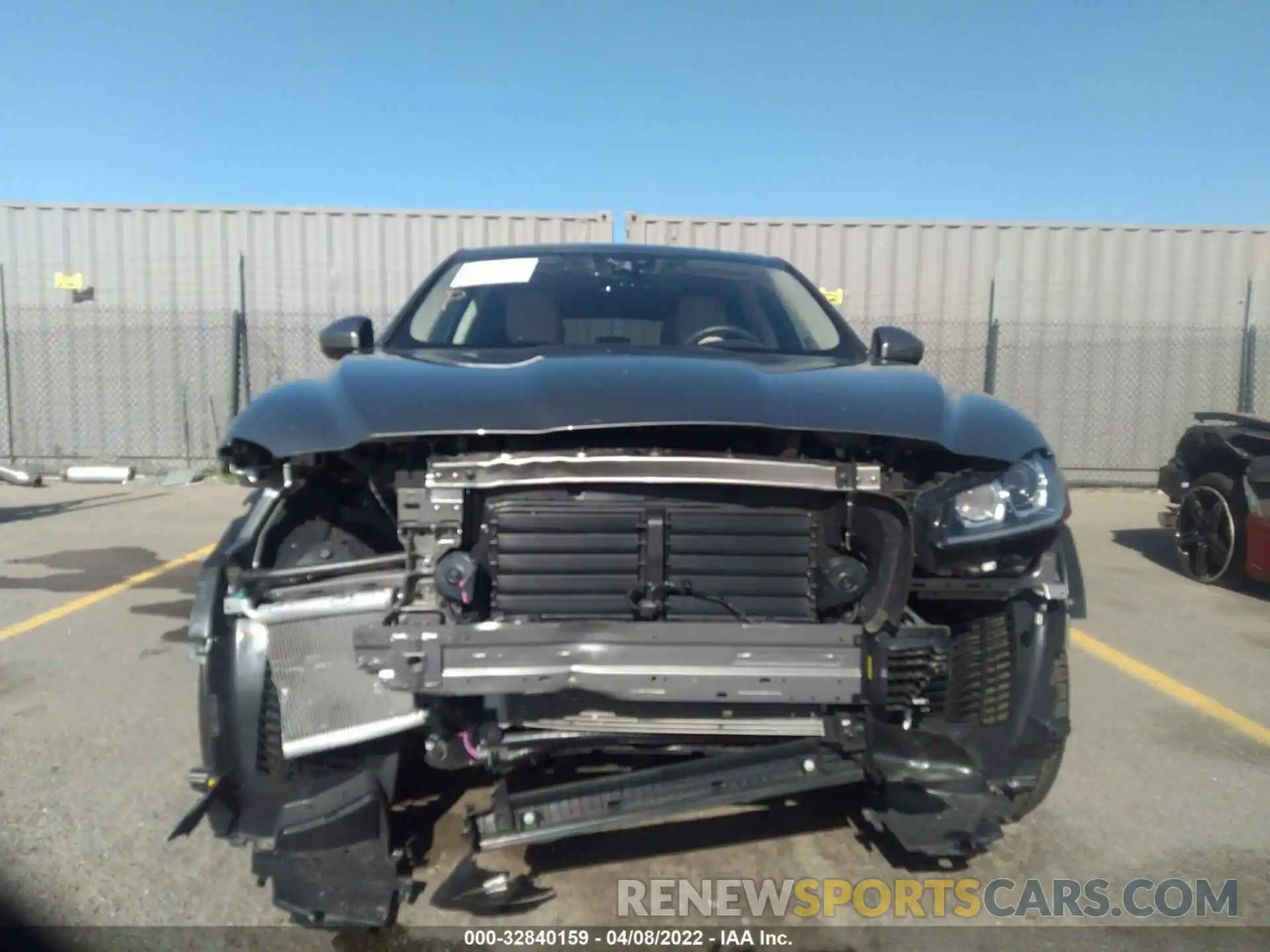 6 Photograph of a damaged car SADCK2FX1LA637134 JAGUAR F-PACE 2020