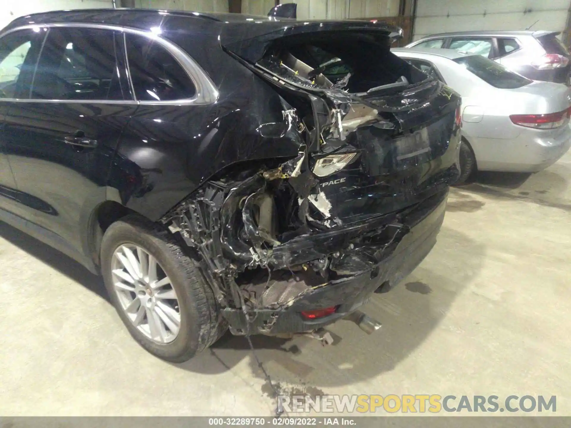 6 Photograph of a damaged car SADCK2FX3LA648510 JAGUAR F-PACE 2020