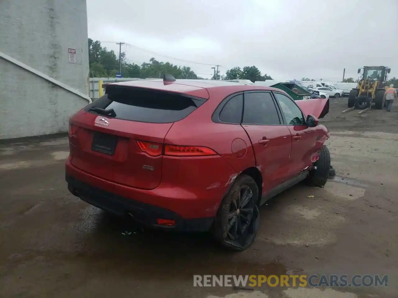 4 Photograph of a damaged car SADCK2FX5LA618375 JAGUAR F-PACE 2020