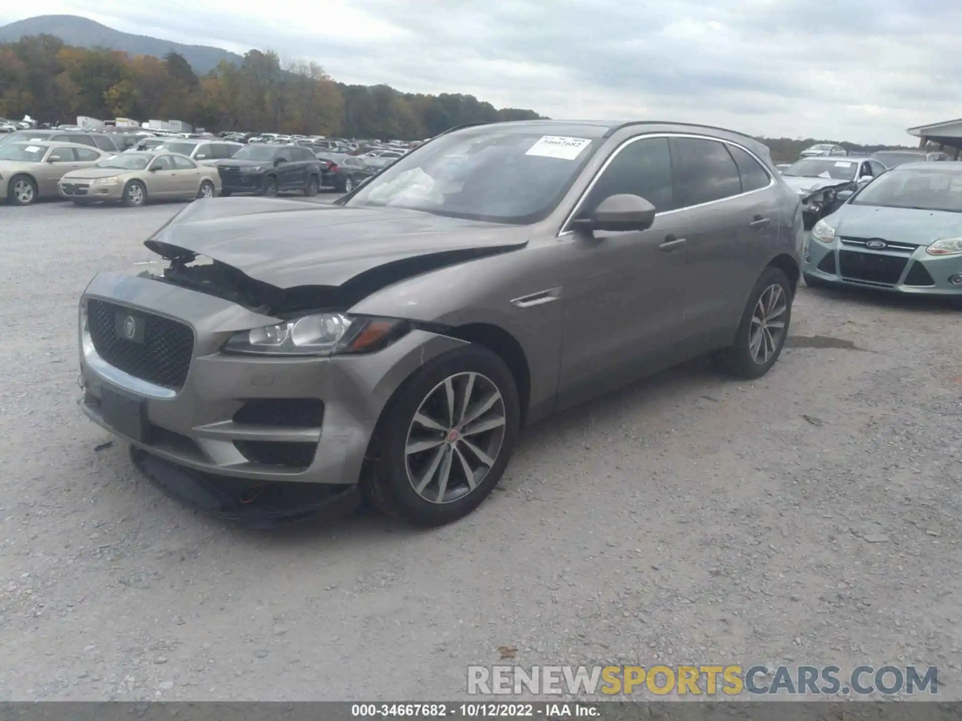 2 Фотография поврежденного автомобиля SADCK2FX5LA636729 JAGUAR F-PACE 2020