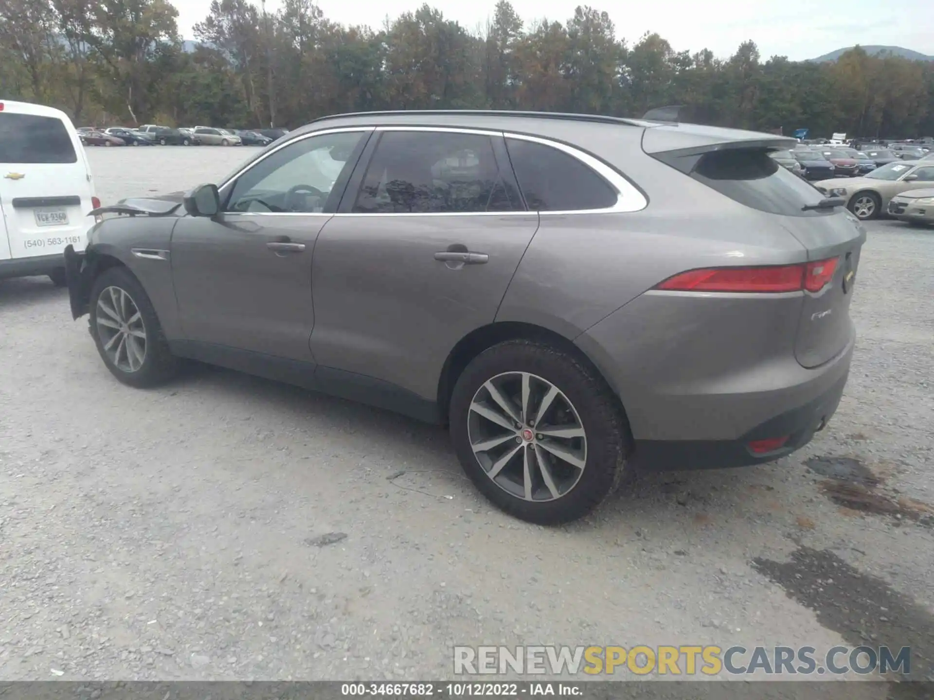 3 Фотография поврежденного автомобиля SADCK2FX5LA636729 JAGUAR F-PACE 2020