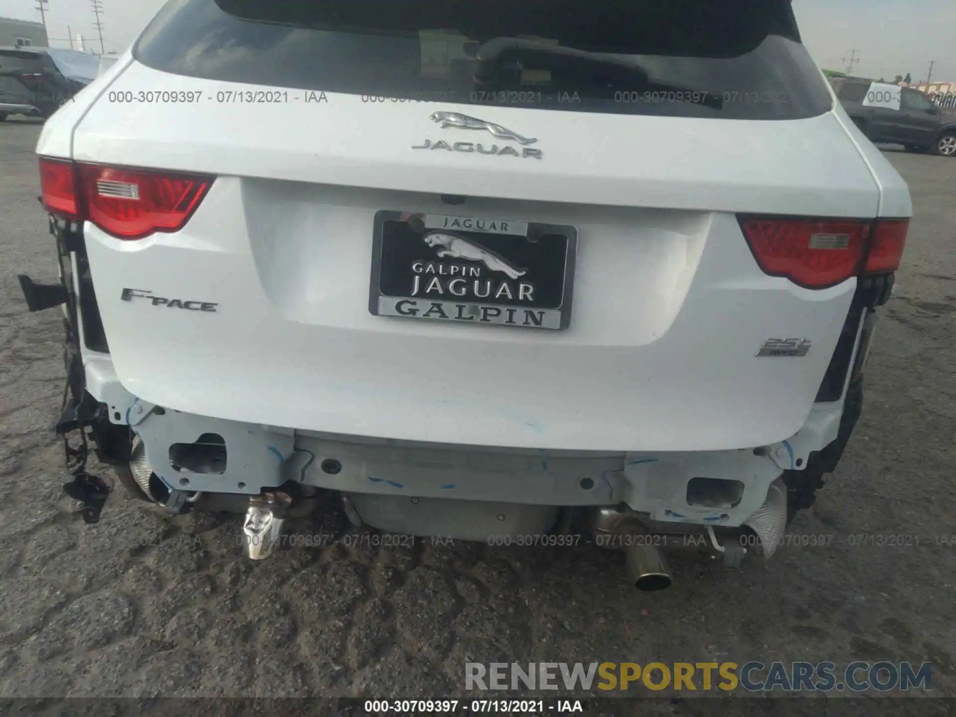 6 Photograph of a damaged car SADCK2FX5LA657936 JAGUAR F-PACE 2020