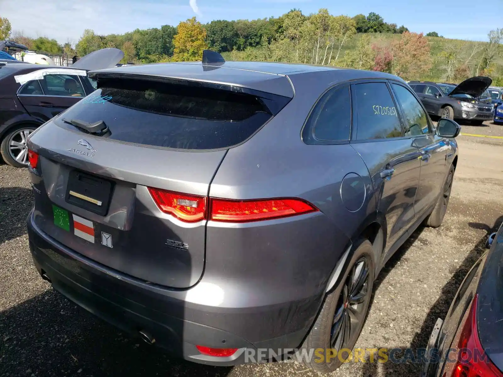 4 Photograph of a damaged car SADCK2FX7LA630267 JAGUAR F-PACE 2020