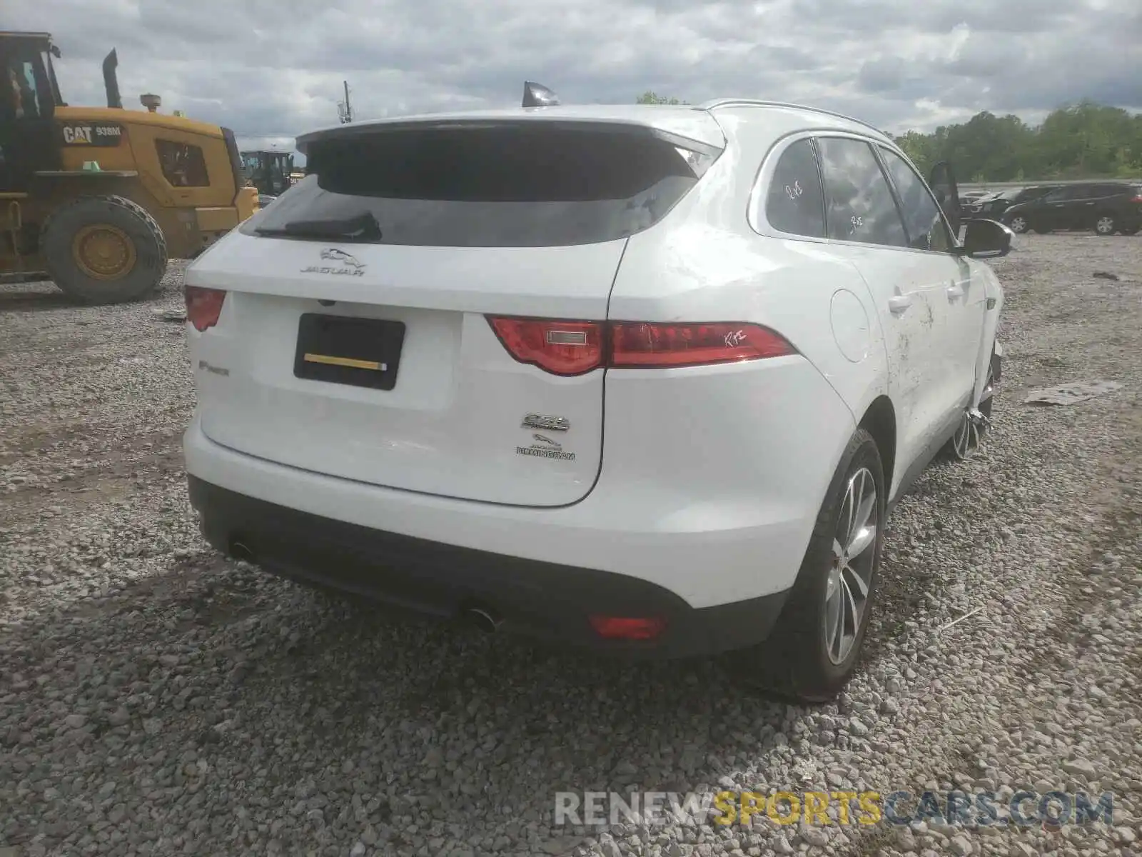 4 Photograph of a damaged car SADCK2FX7LA631340 JAGUAR F-PACE 2020