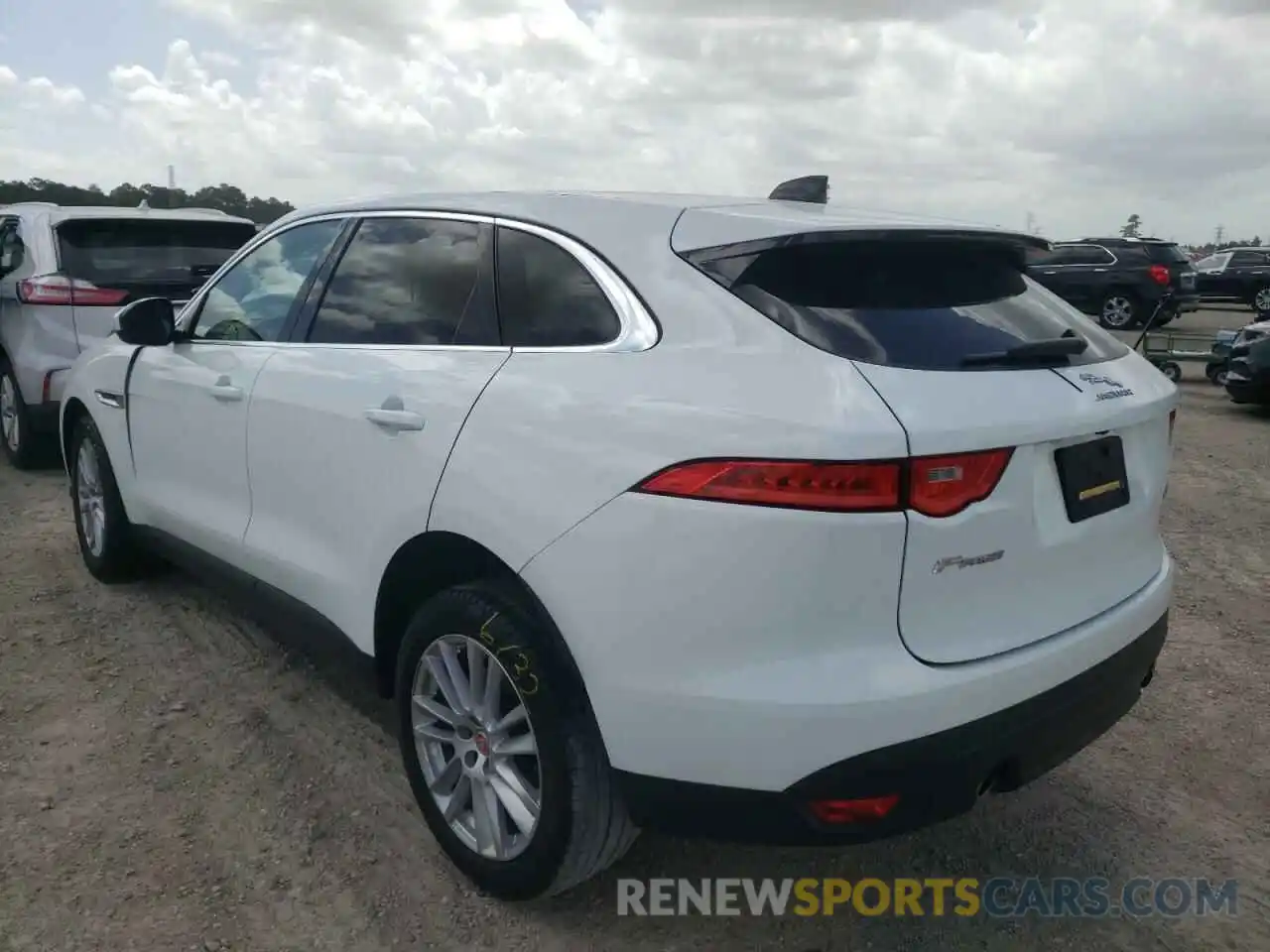 3 Фотография поврежденного автомобиля SADCK2GX0LA638953 JAGUAR F-PACE 2020