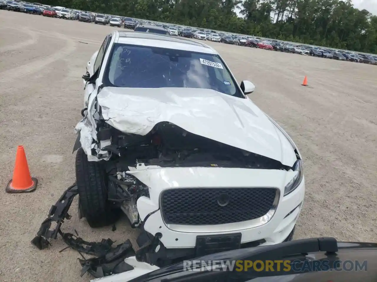 9 Photograph of a damaged car SADCK2GX0LA638953 JAGUAR F-PACE 2020