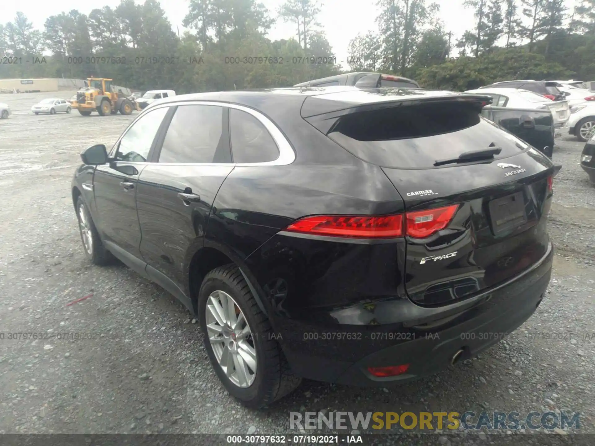 3 Фотография поврежденного автомобиля SADCK2GX2LA635410 JAGUAR F-PACE 2020