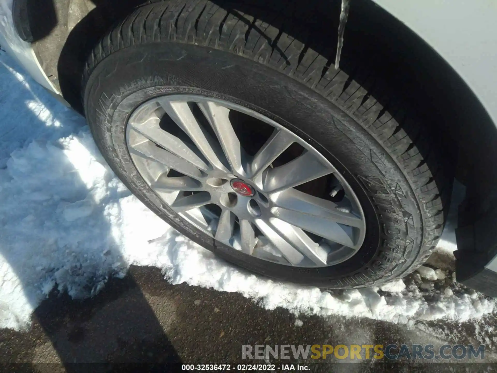 14 Photograph of a damaged car SADCK2GX6LA638407 JAGUAR F-PACE 2020