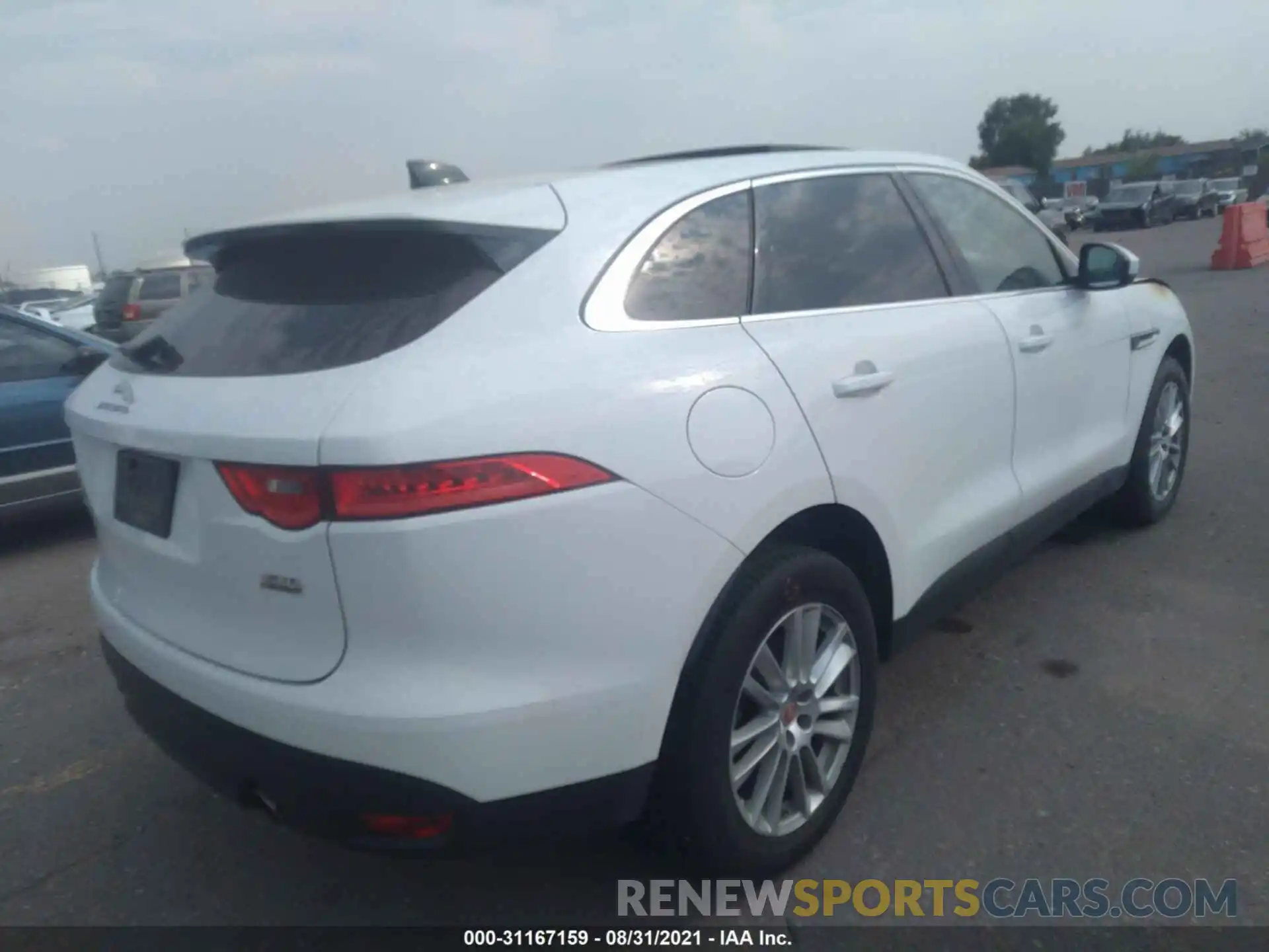 4 Photograph of a damaged car SADCK2GX7LA640926 JAGUAR F-PACE 2020