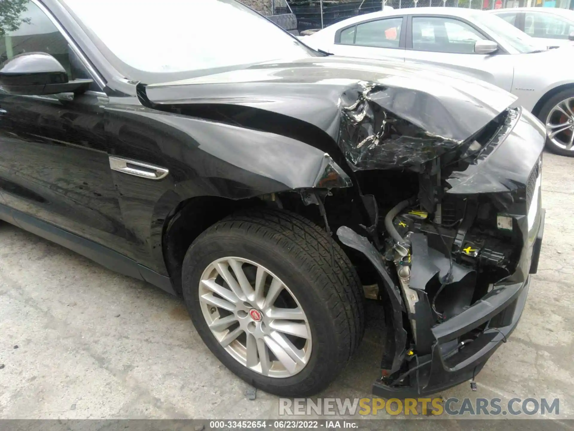 6 Photograph of a damaged car SADCK2GX8LA634469 JAGUAR F-PACE 2020