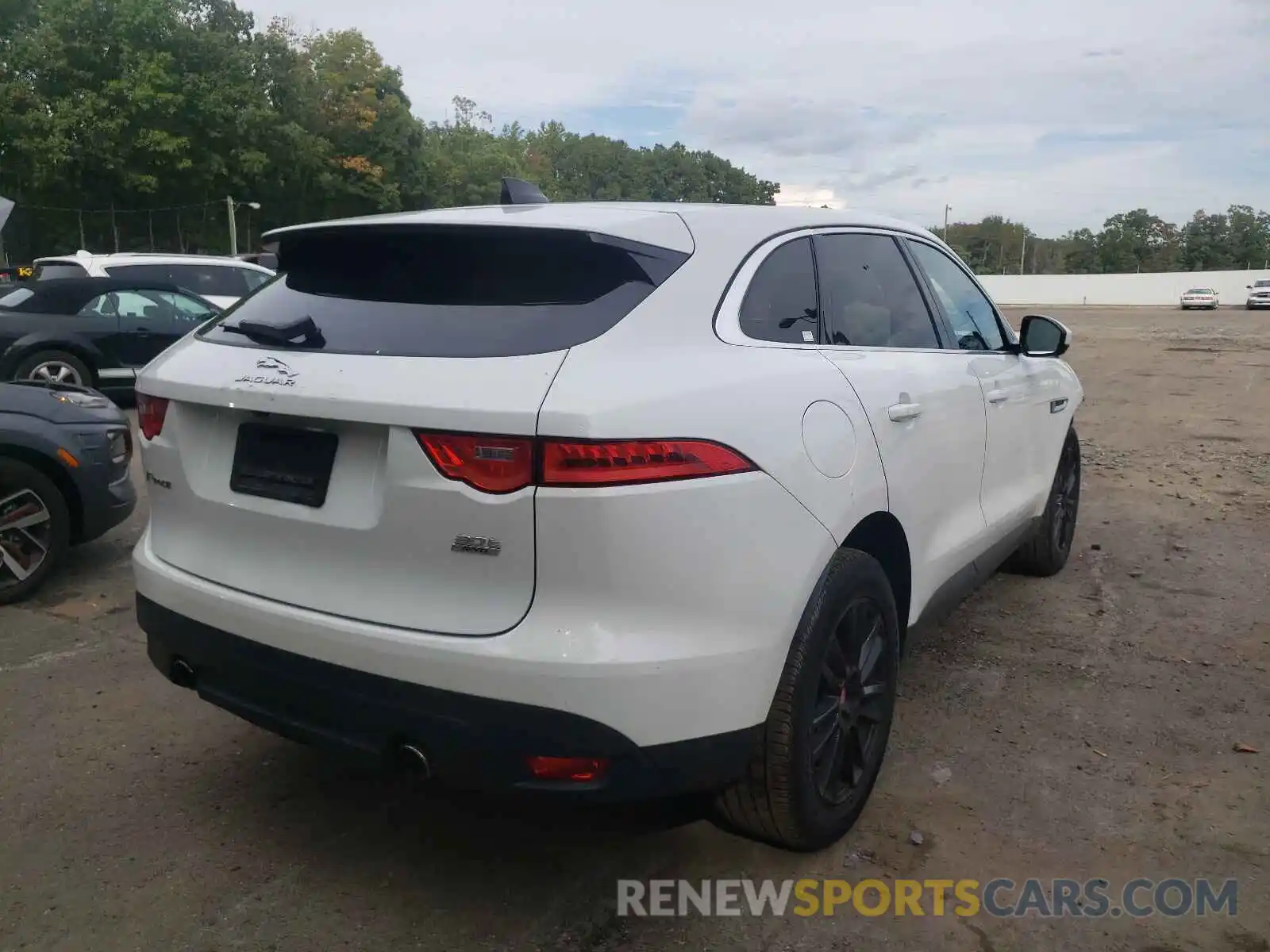 4 Photograph of a damaged car SADCK2GX9LA638871 JAGUAR F-PACE 2020