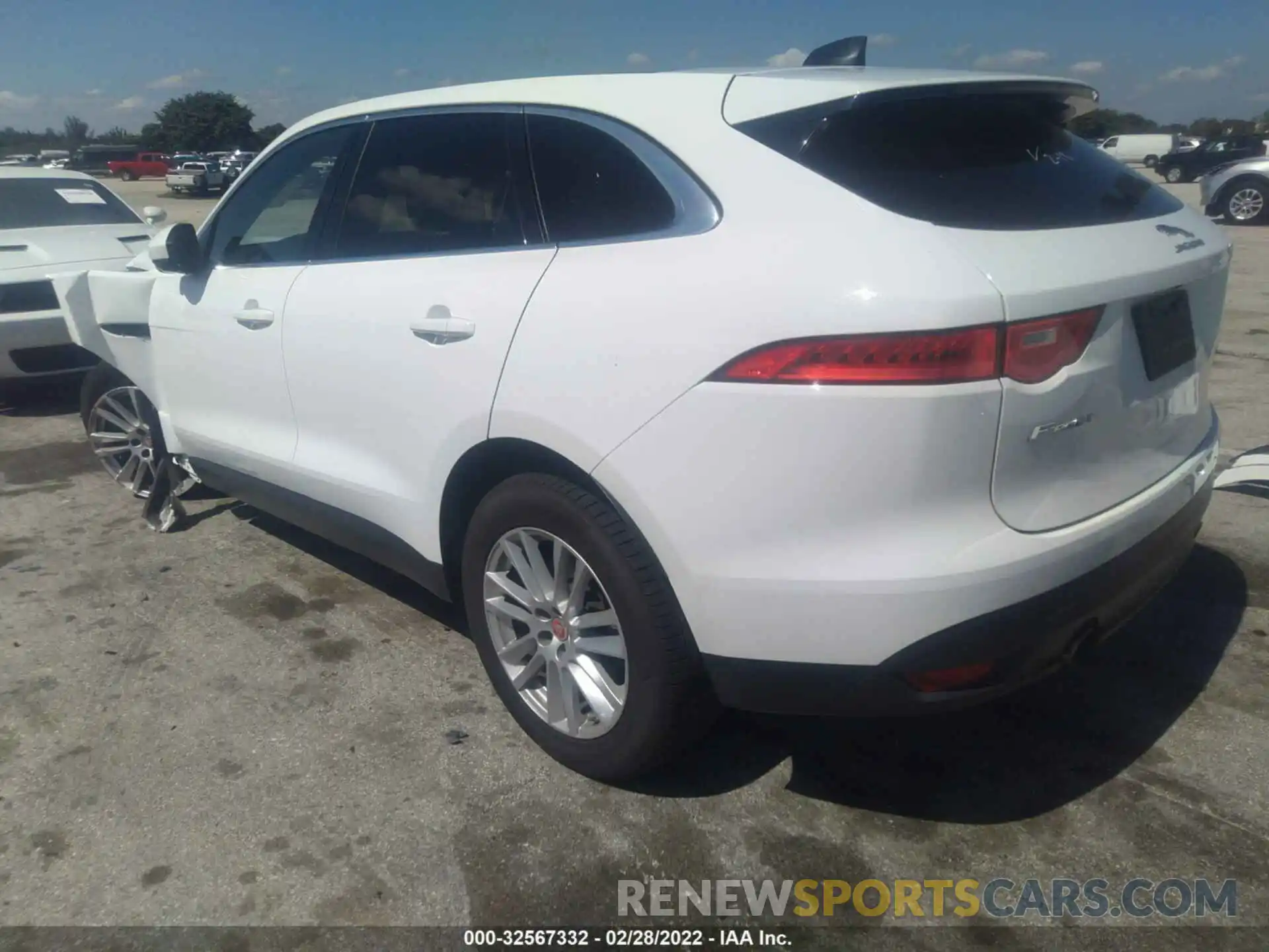 3 Фотография поврежденного автомобиля SADCK2GX9LA639678 JAGUAR F-PACE 2020