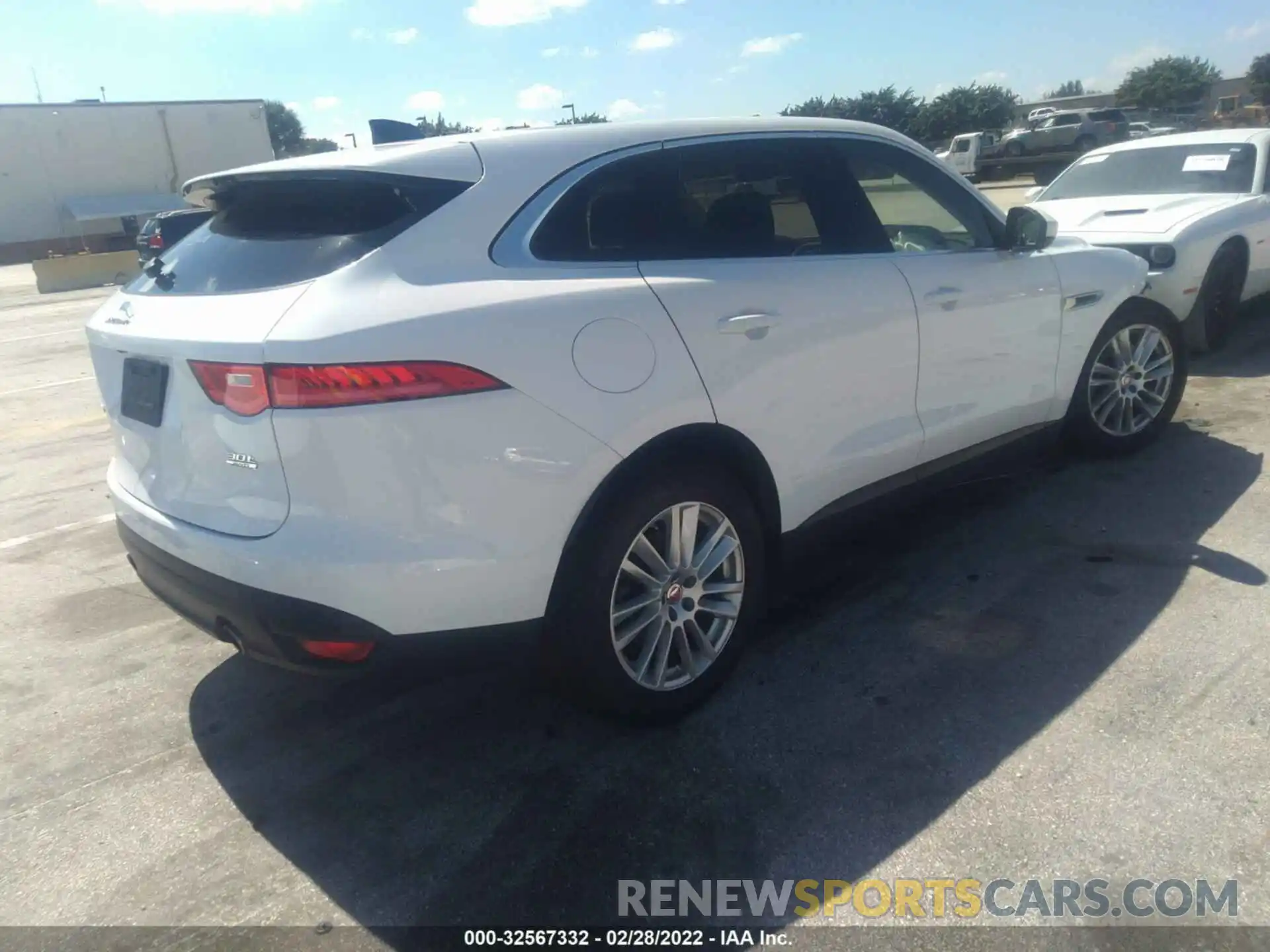 4 Фотография поврежденного автомобиля SADCK2GX9LA639678 JAGUAR F-PACE 2020