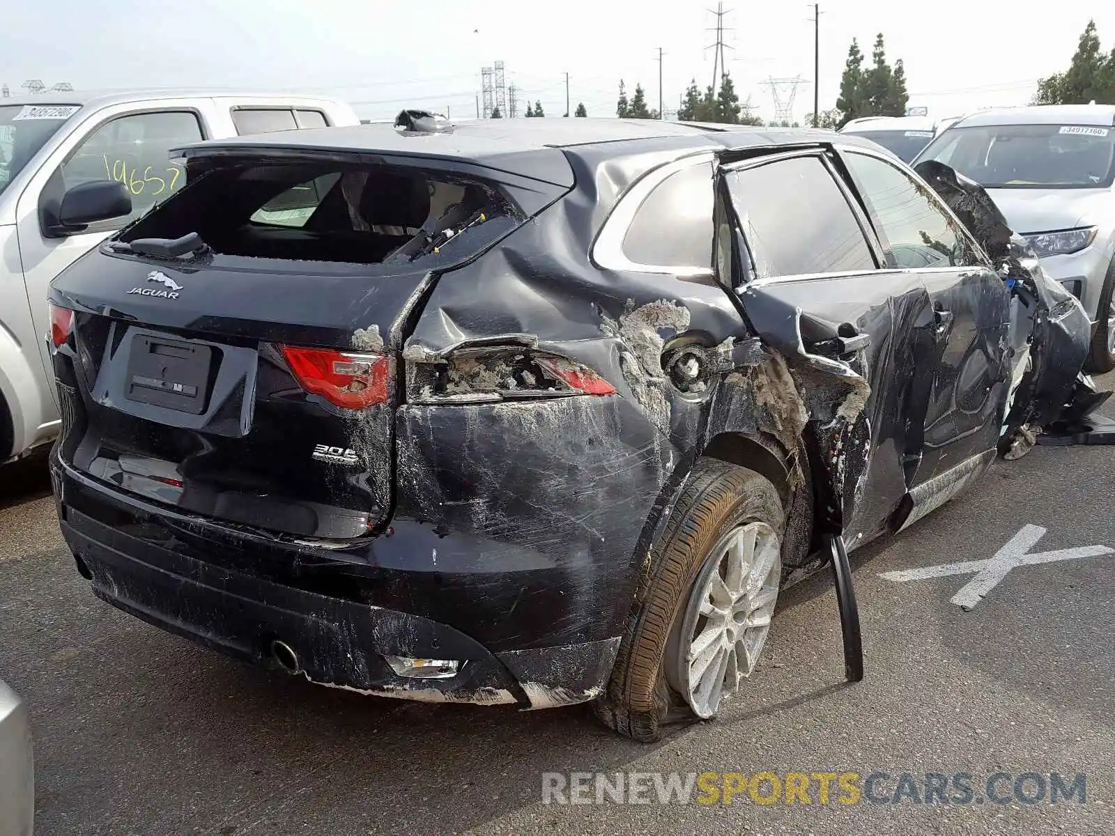 4 Photograph of a damaged car SADCK2GX9LA640054 JAGUAR F-PACE 2020