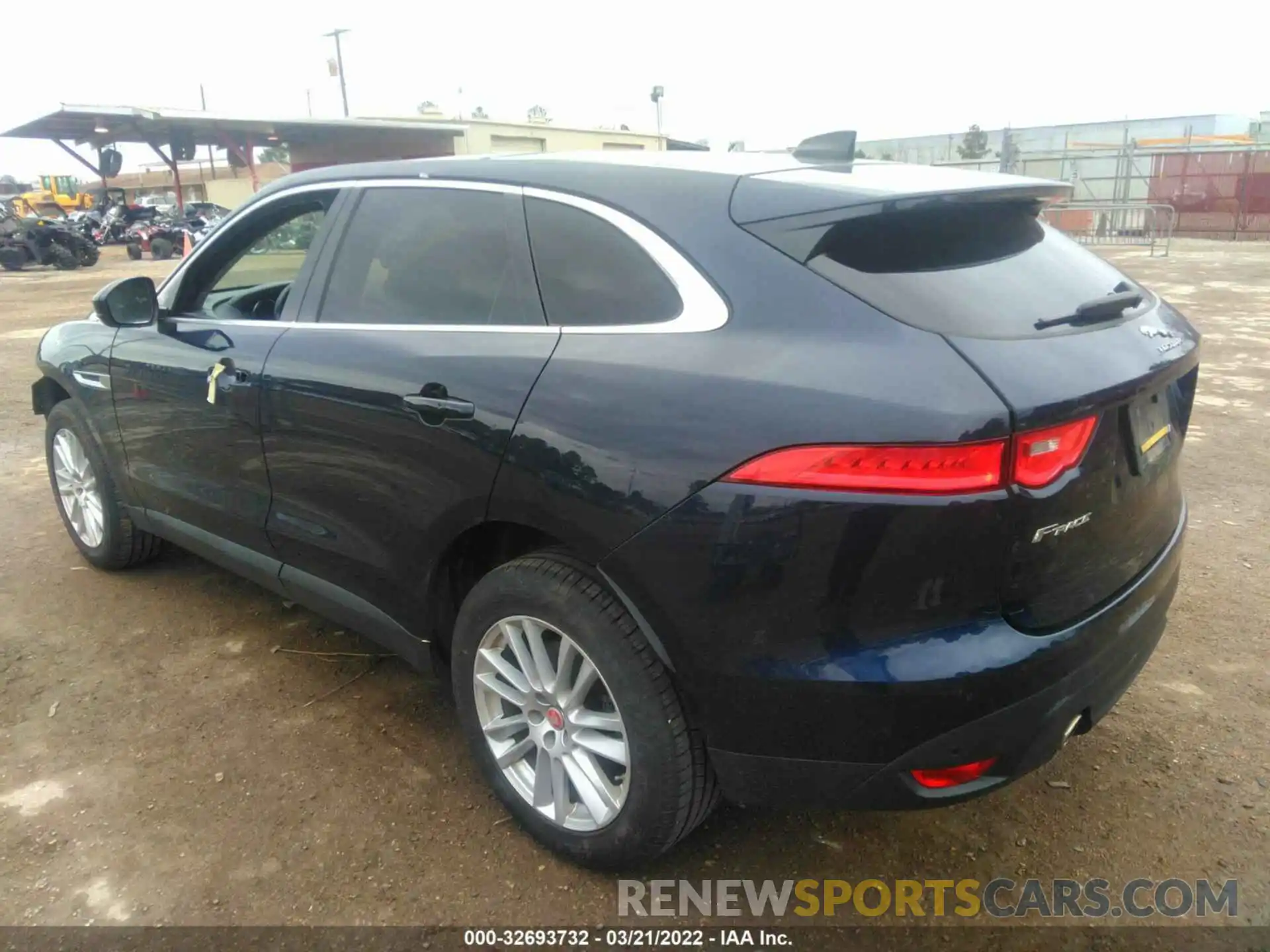 3 Фотография поврежденного автомобиля SADCK2GX9LA640457 JAGUAR F-PACE 2020