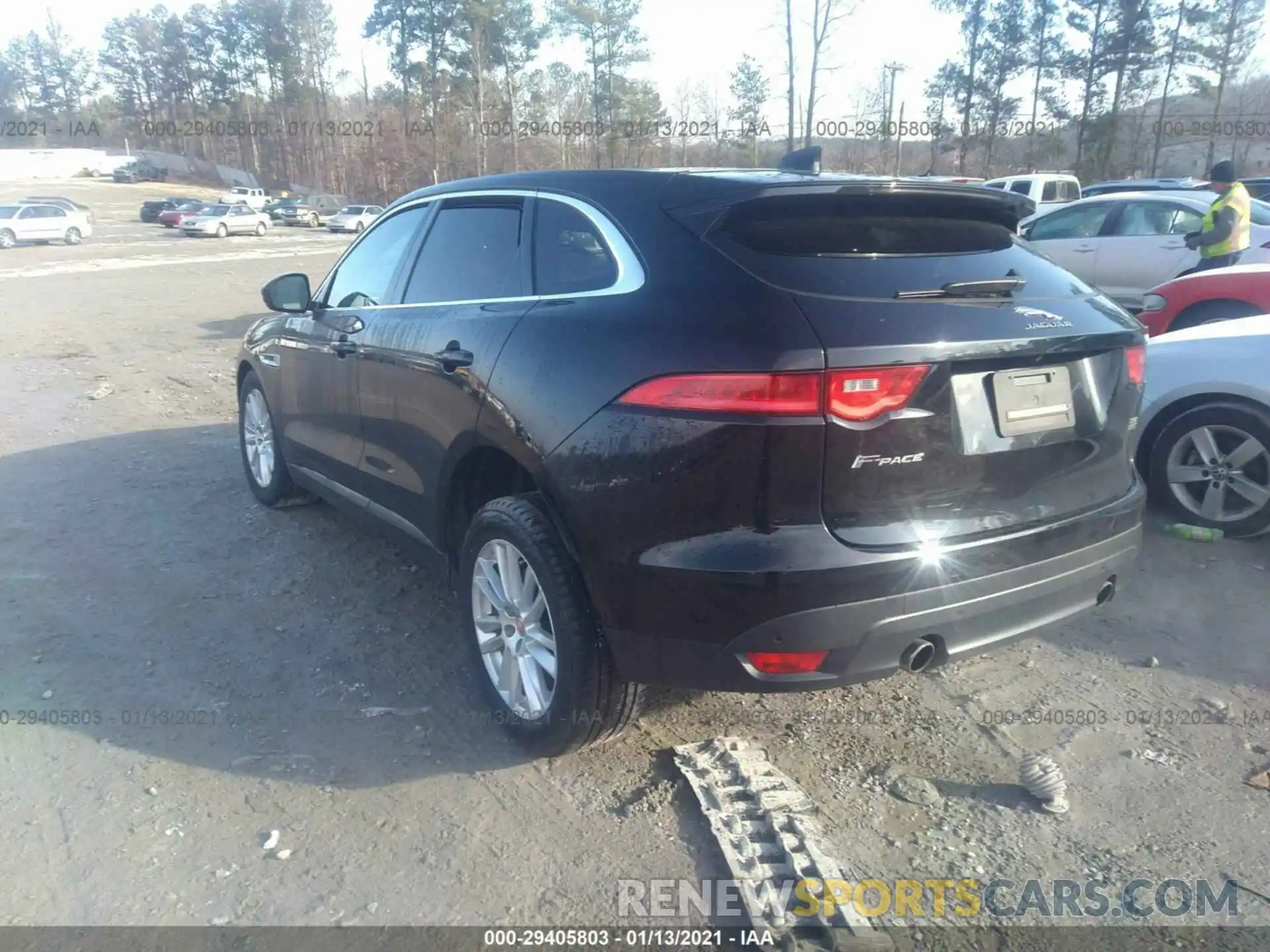 3 Фотография поврежденного автомобиля SADCK2GX9LA640605 JAGUAR F-PACE 2020