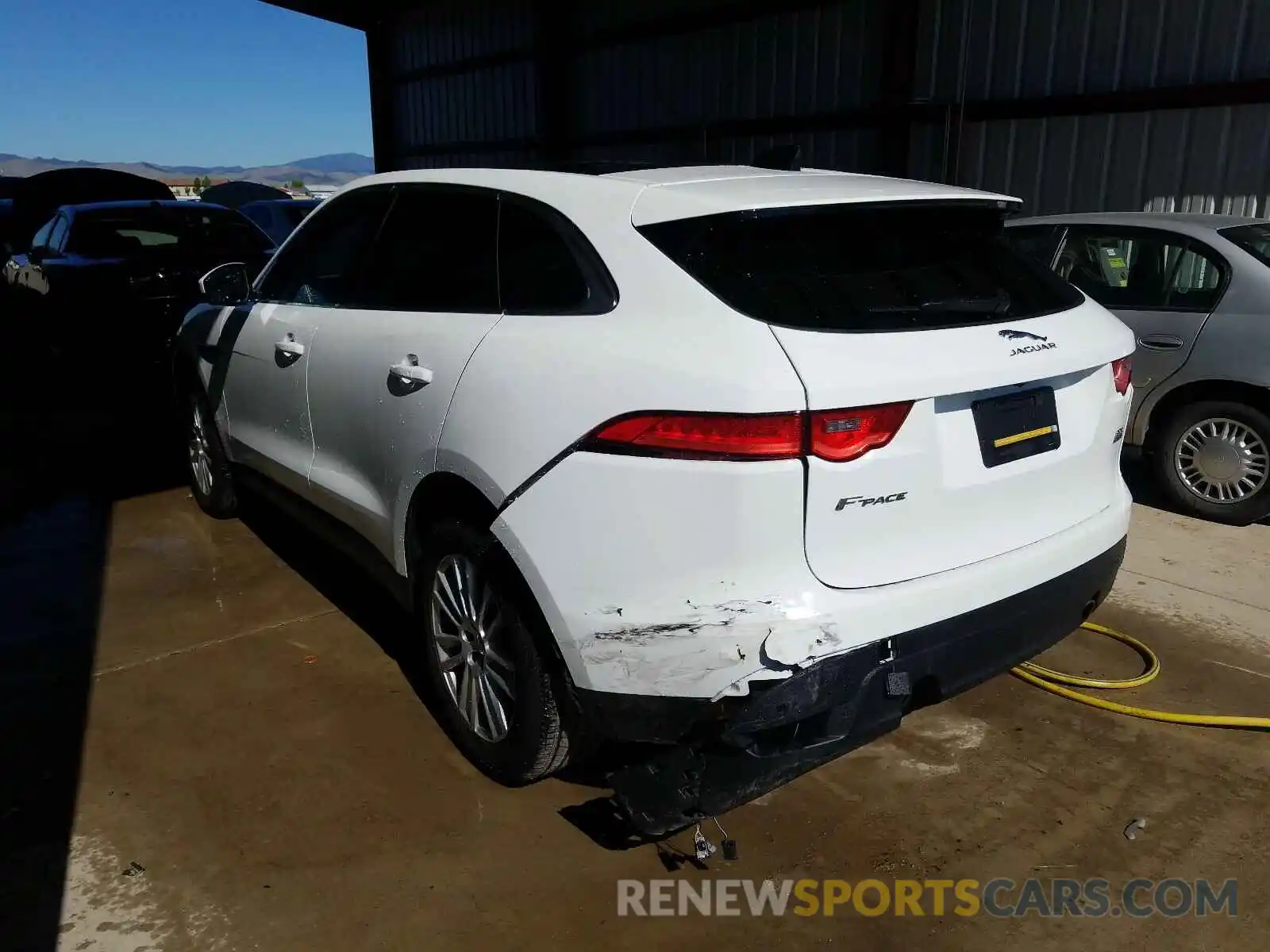 3 Фотография поврежденного автомобиля SADCK2GX9LA642922 JAGUAR F-PACE 2020