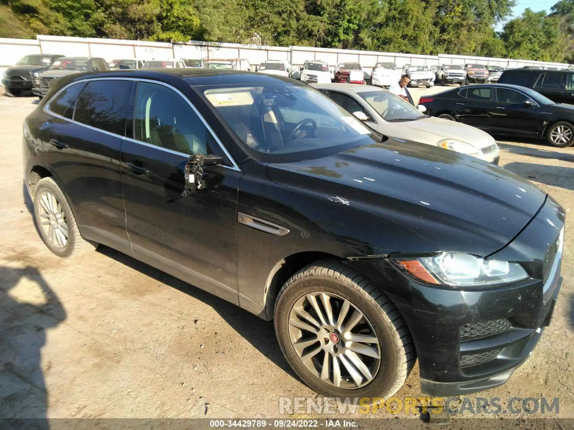 6 Photograph of a damaged car SADCK2GXXLA639348 JAGUAR F-PACE 2020