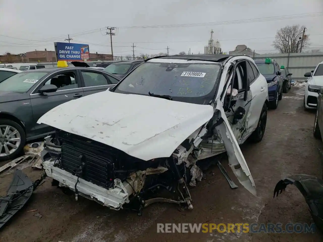 9 Photograph of a damaged car SADCL2FX6LA619211 JAGUAR F-PACE 2020