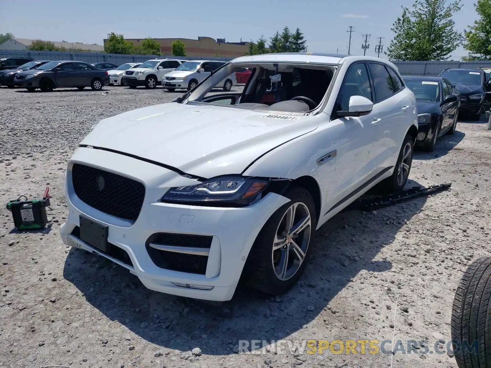 2 Фотография поврежденного автомобиля SADCL2GX1LA642037 JAGUAR F-PACE 2020