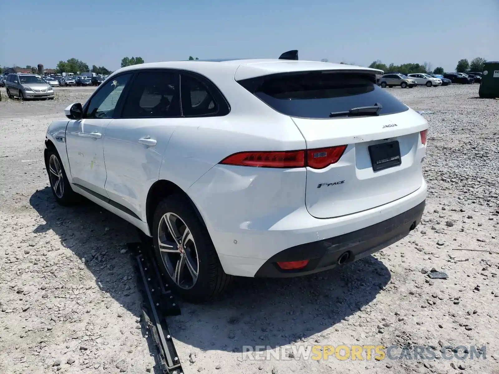 3 Фотография поврежденного автомобиля SADCL2GX1LA642037 JAGUAR F-PACE 2020