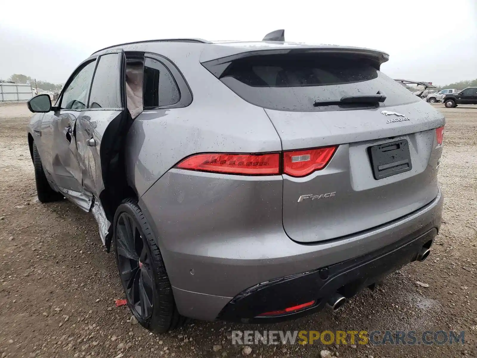 3 Фотография поврежденного автомобиля SADCM2FV0LA627980 JAGUAR F-PACE 2020