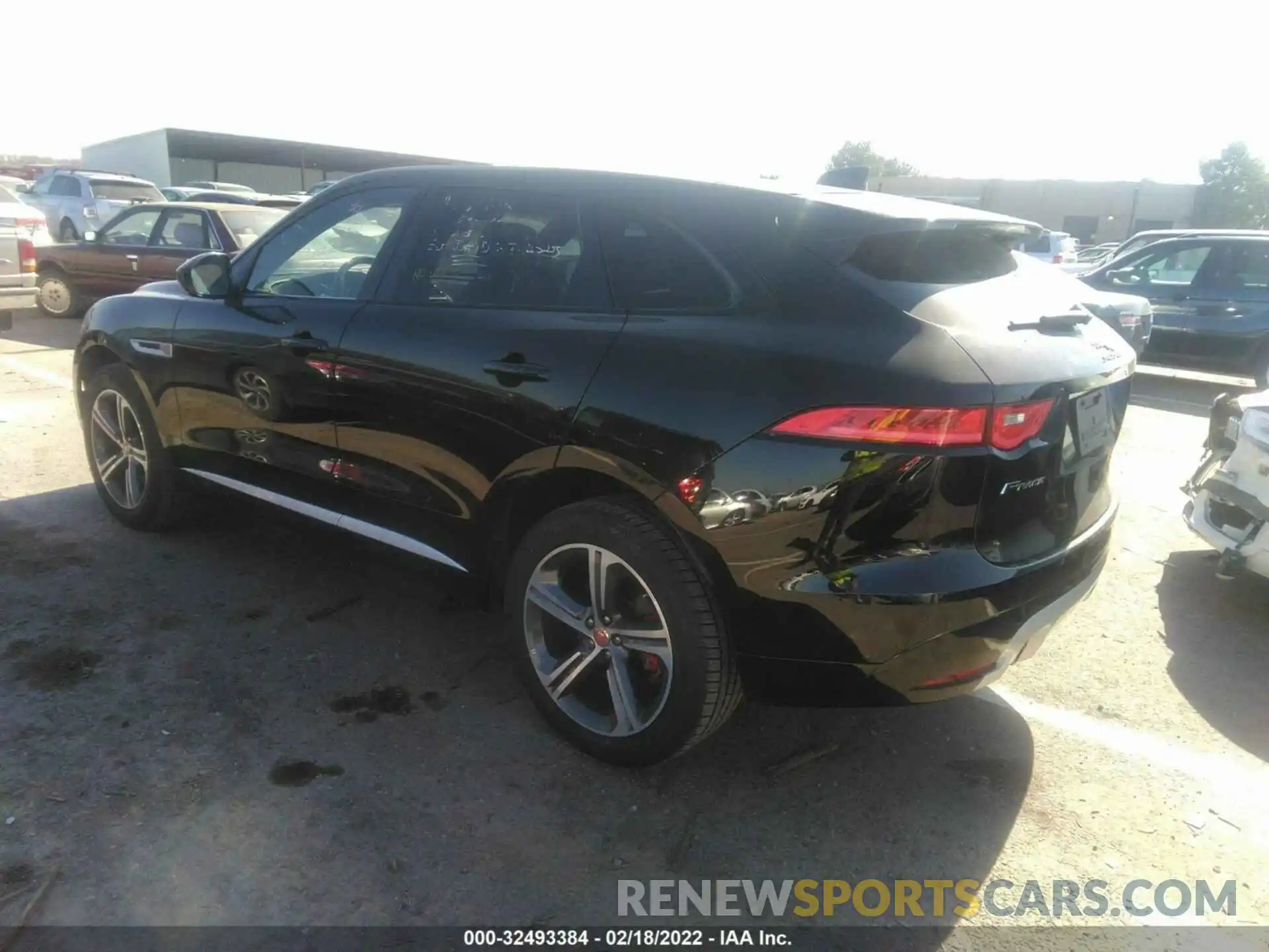 3 Photograph of a damaged car SADCM2FV1LA641208 JAGUAR F-PACE 2020