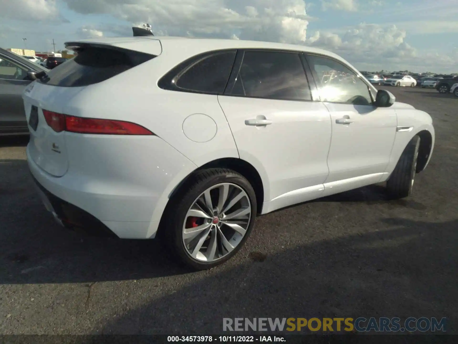 4 Фотография поврежденного автомобиля SADCM2FV2LA629679 JAGUAR F-PACE 2020