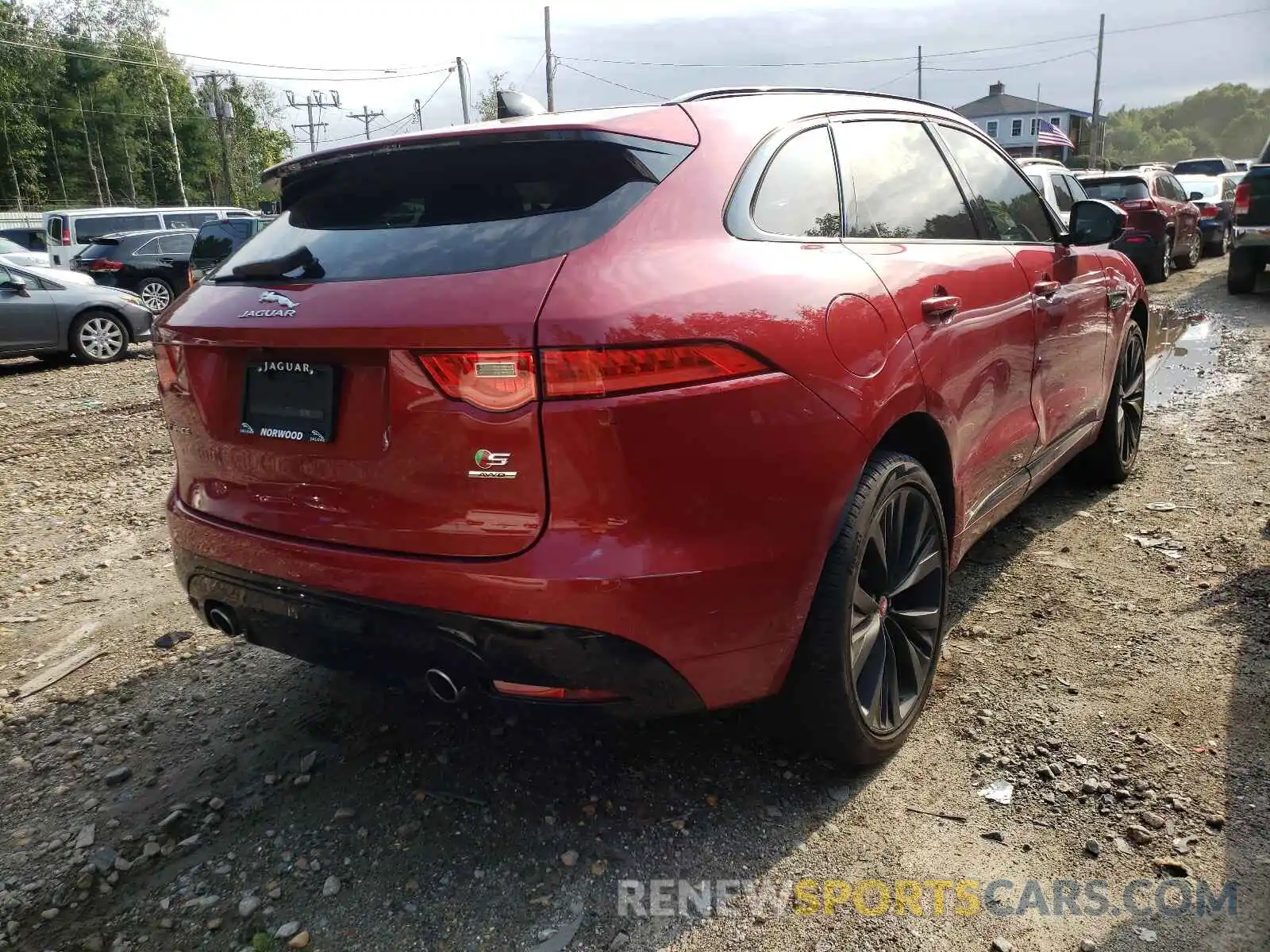 4 Photograph of a damaged car SADCM2FV3LA625544 JAGUAR F-PACE 2020