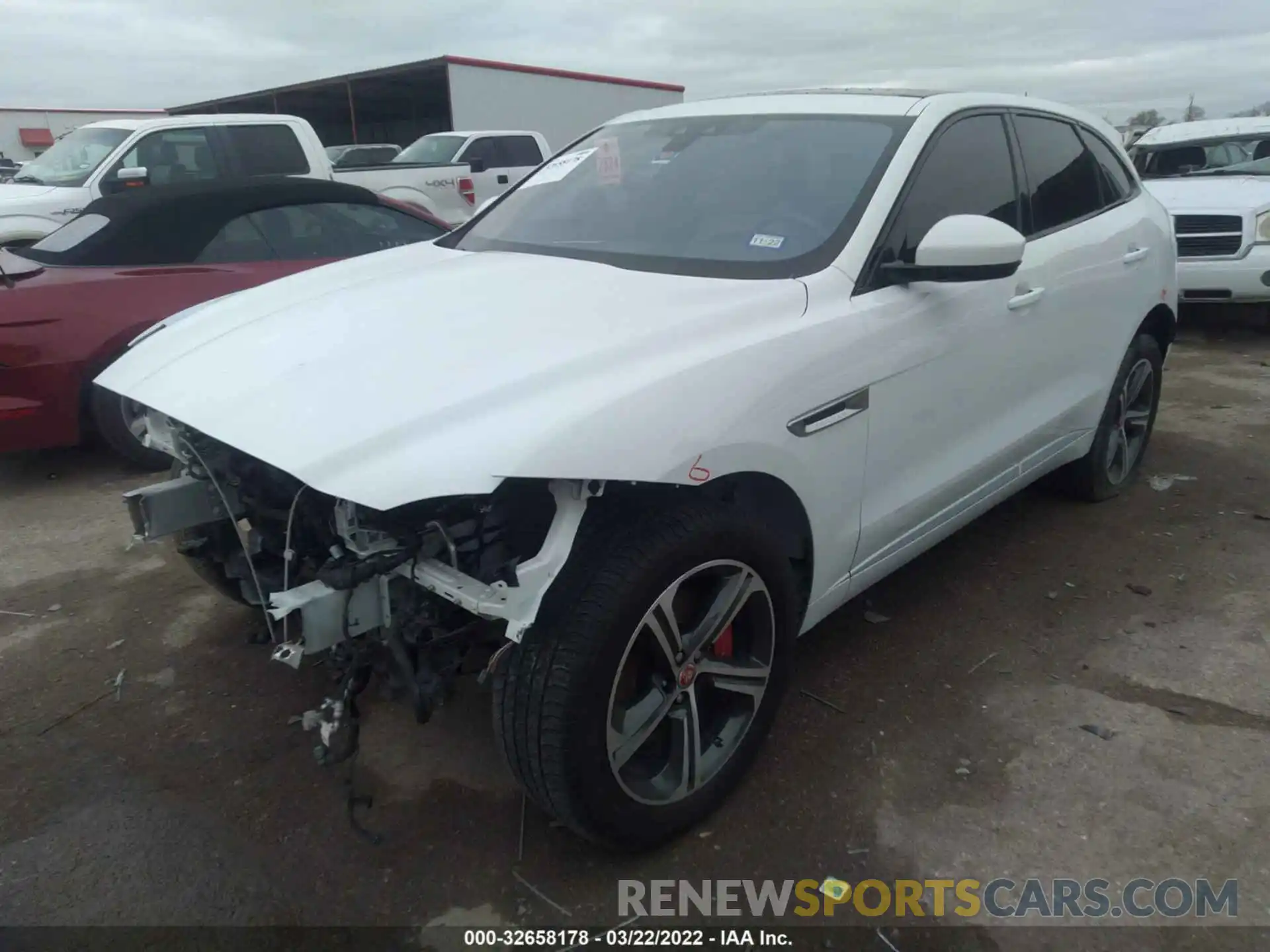 2 Фотография поврежденного автомобиля SADCM2FV4LA637749 JAGUAR F-PACE 2020