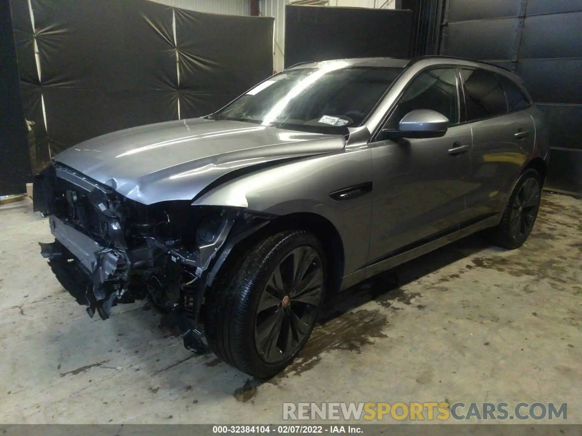 2 Photograph of a damaged car SADCM2FV4LA647584 JAGUAR F-PACE 2020